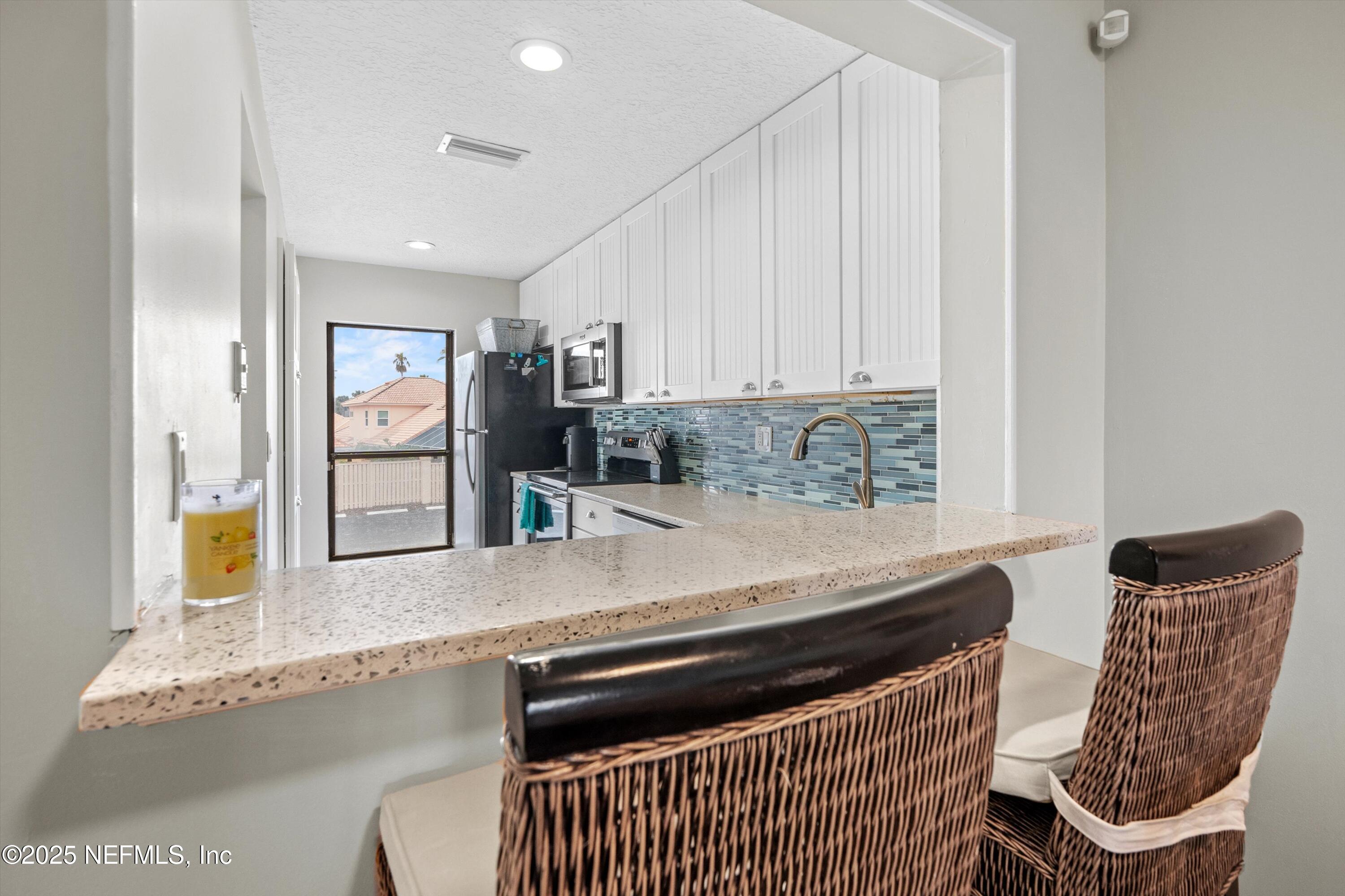 1733 SEA FAIR Drive, 14262