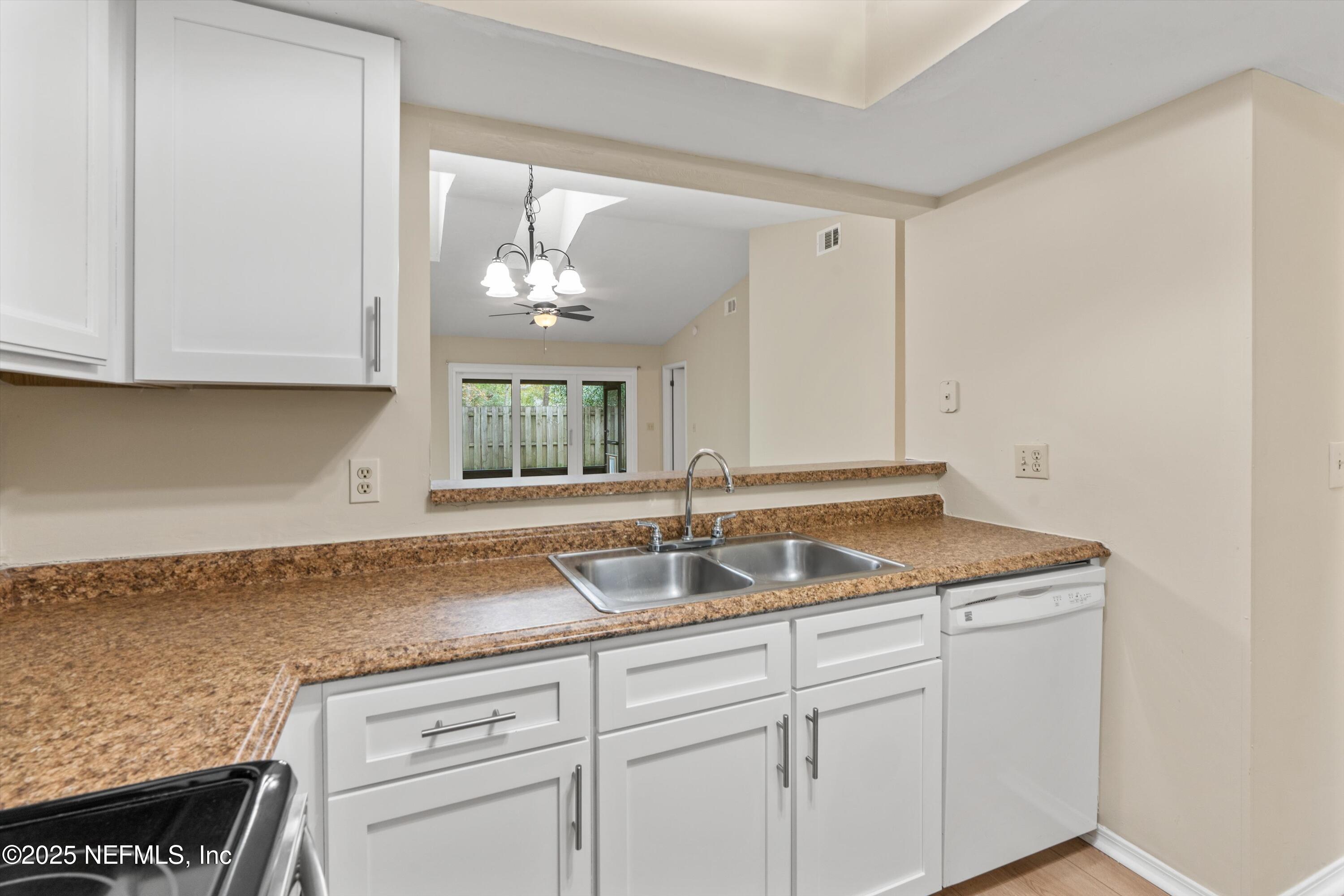 10814 IRONSTONE Drive S