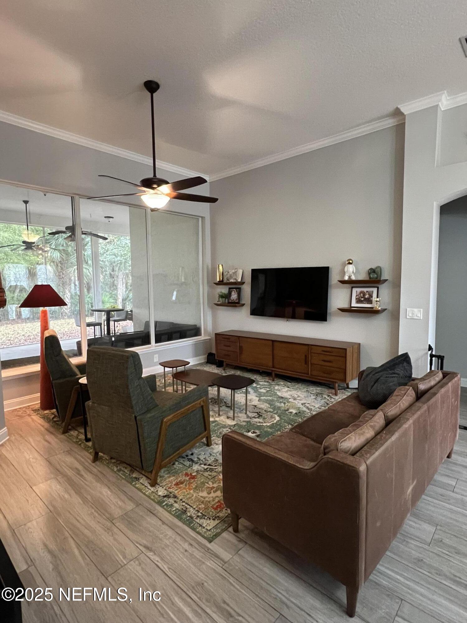 272 ODOMS MILL Boulevard