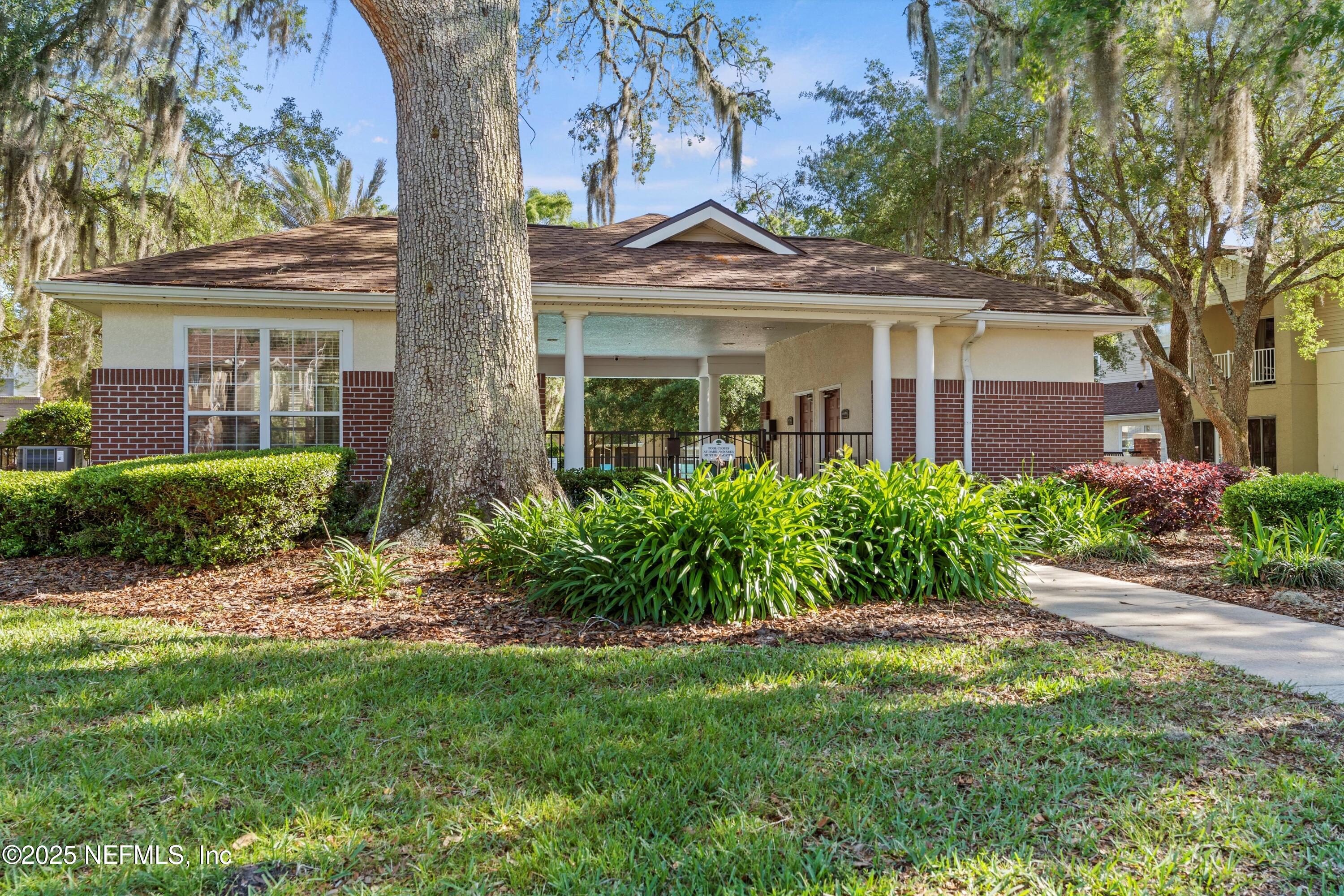 5663 GREENLAND Road, 408