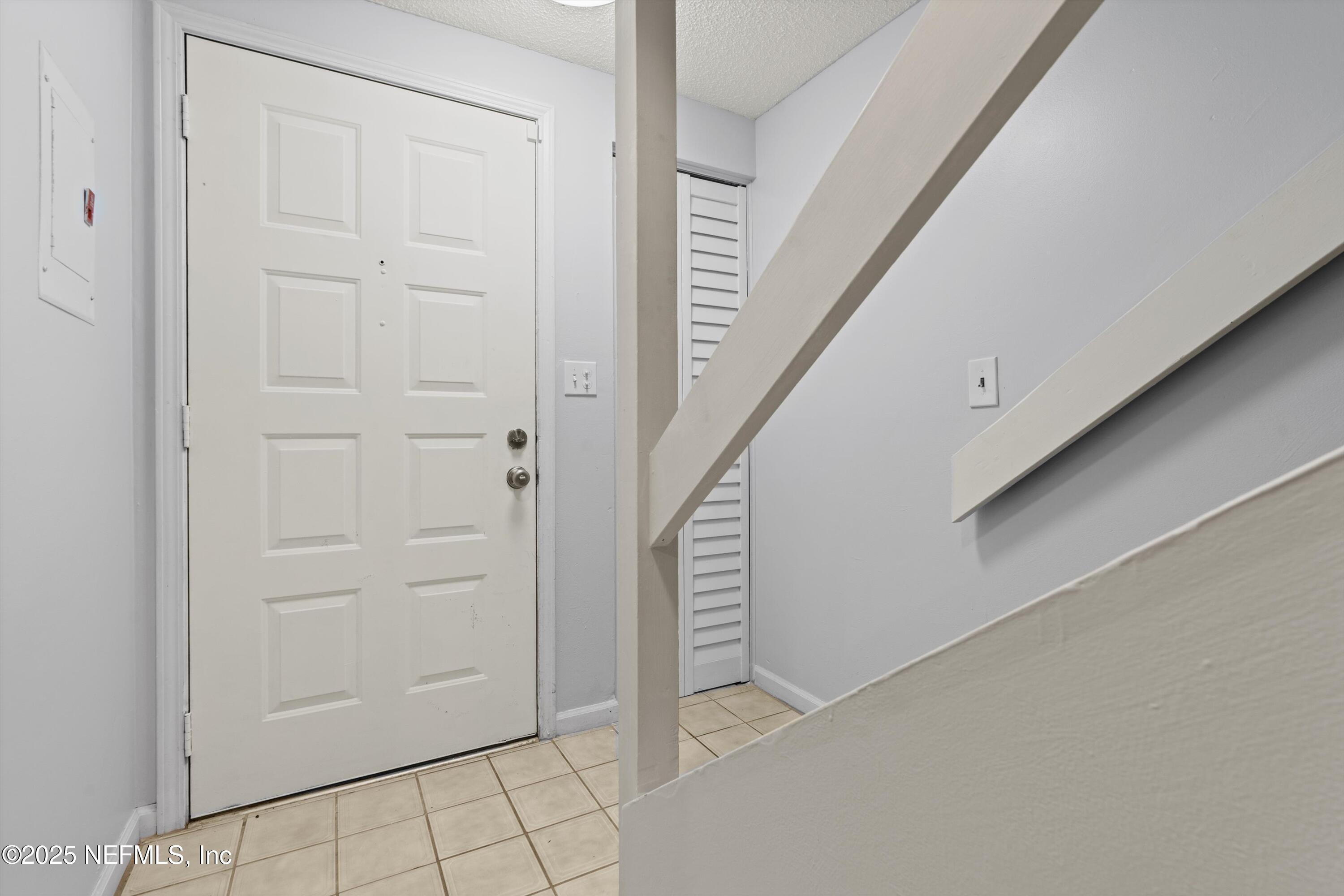 7701 BAYMEADOWS Circle, 1037