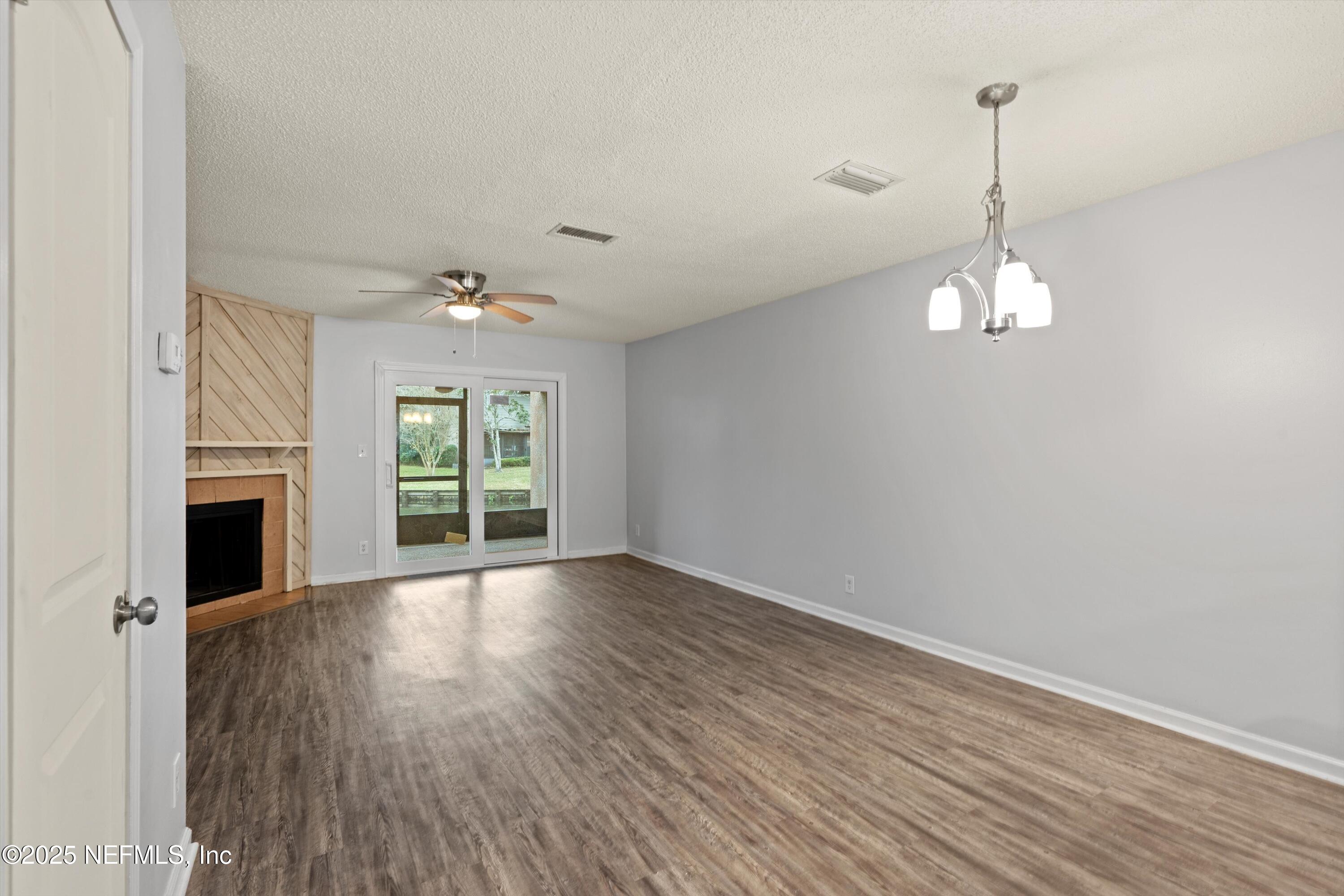 7701 BAYMEADOWS Circle, 1037