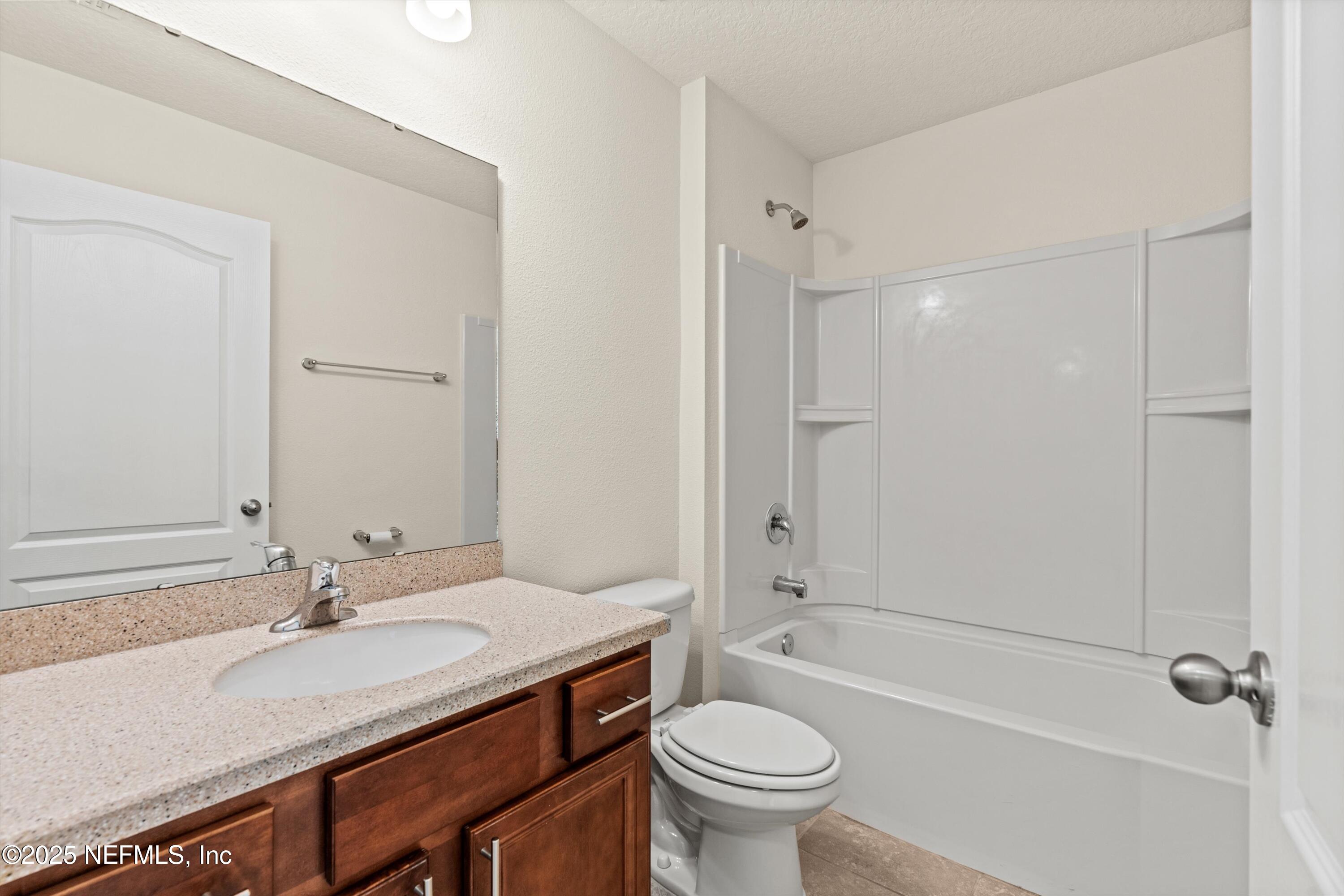 1924 HIGH PRAIRIE Lane