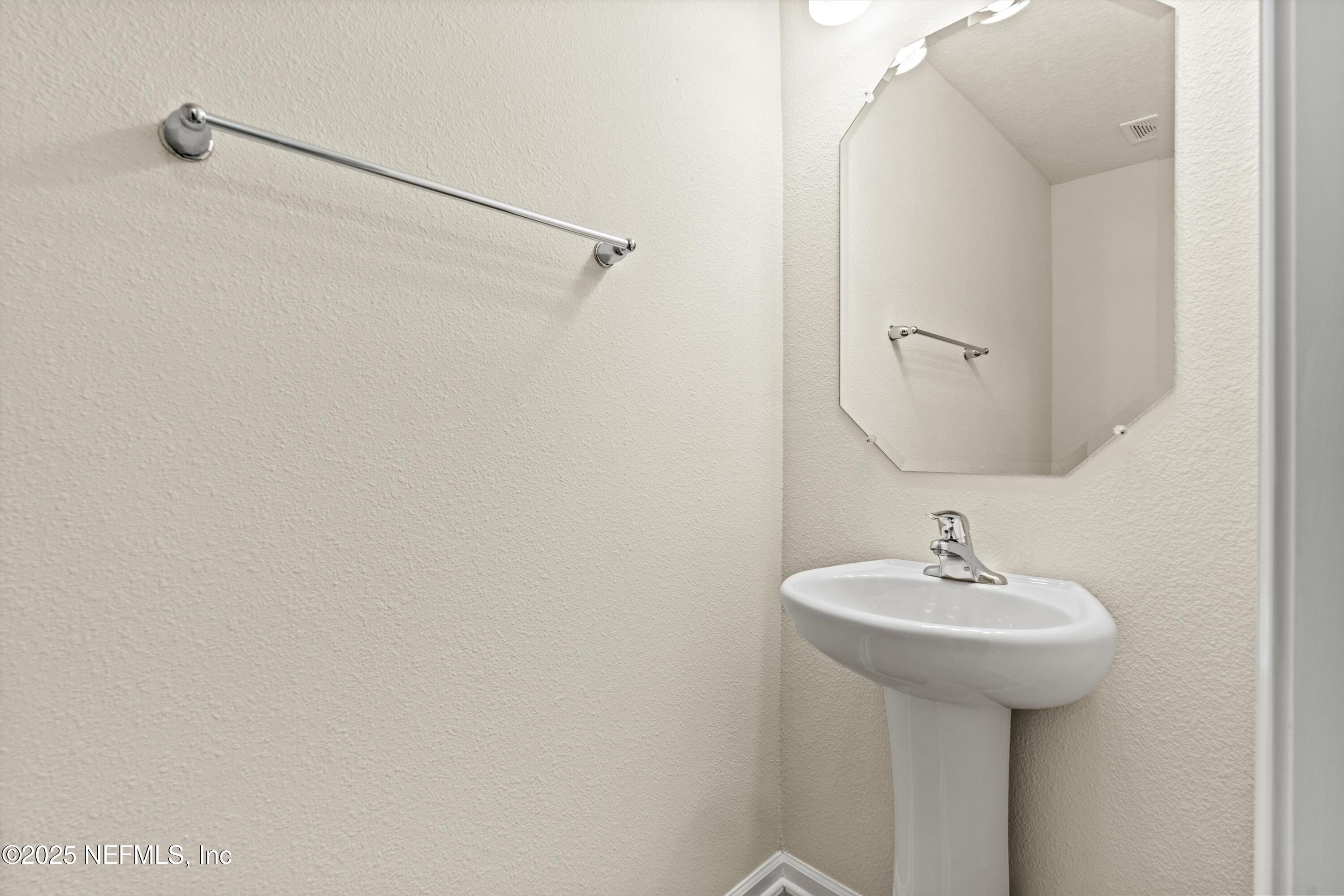 1924 HIGH PRAIRIE Lane