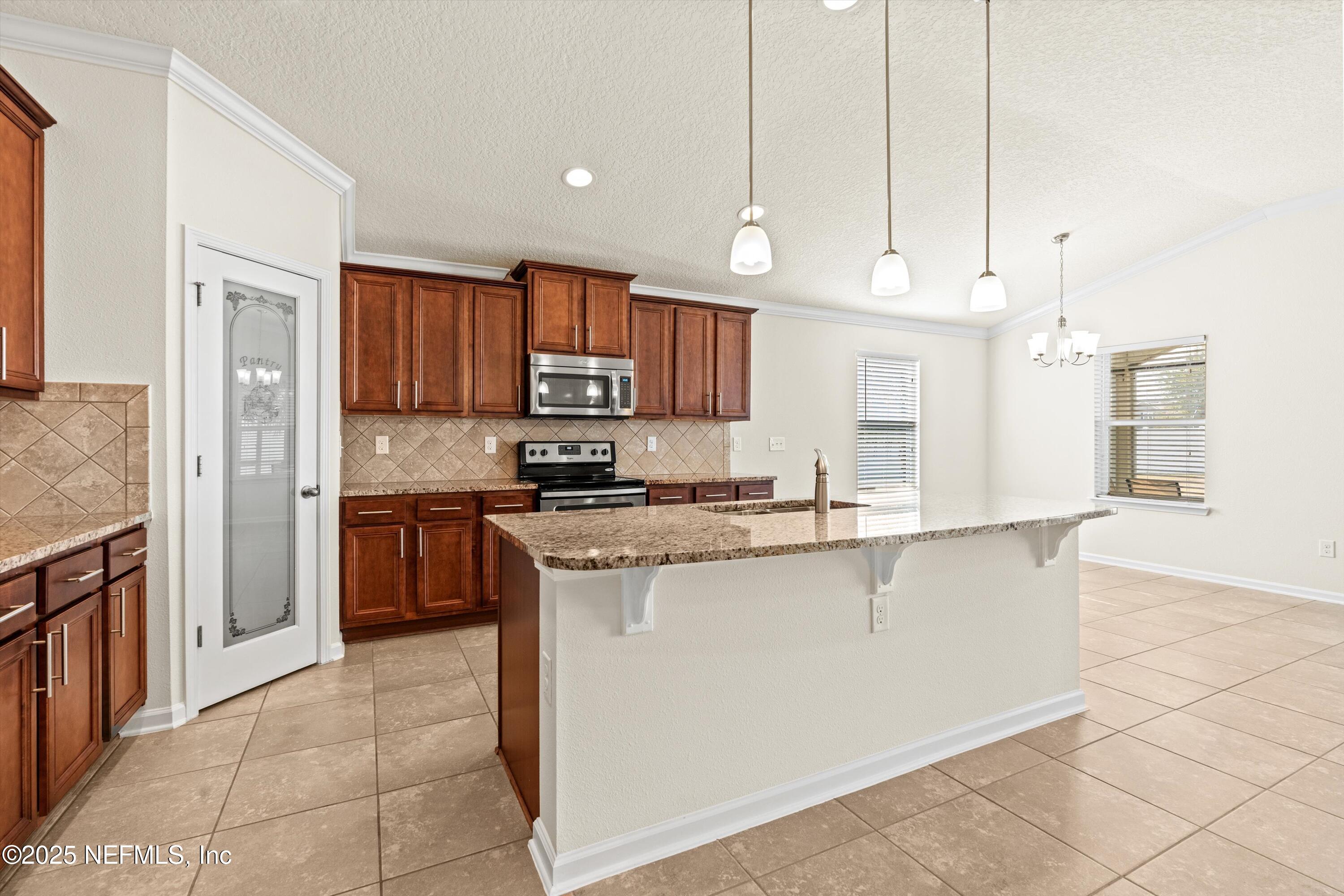 1924 HIGH PRAIRIE Lane