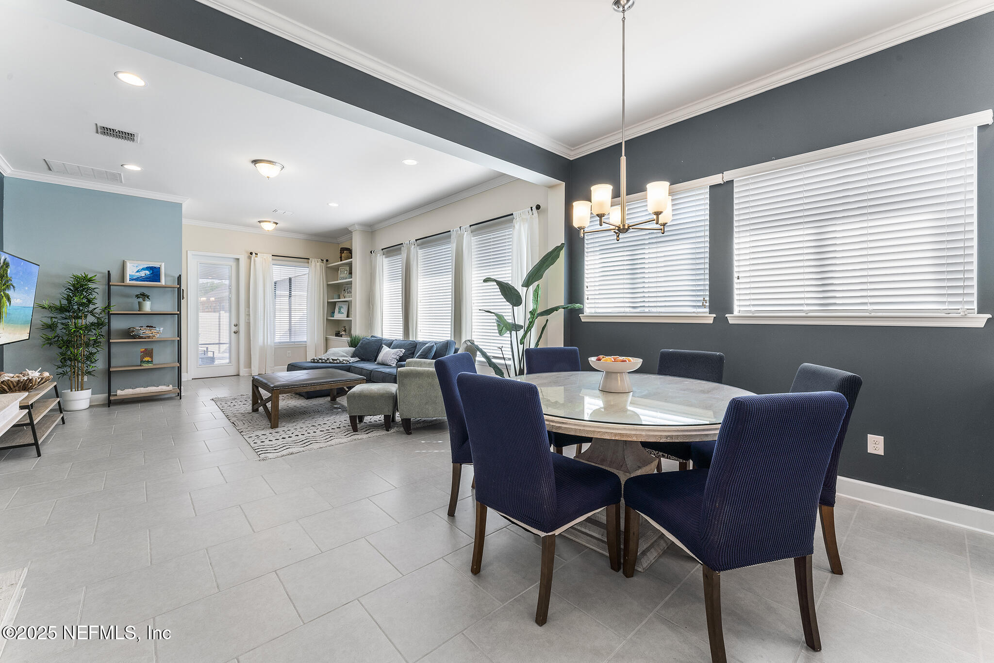 39 WOODMERE Lane
