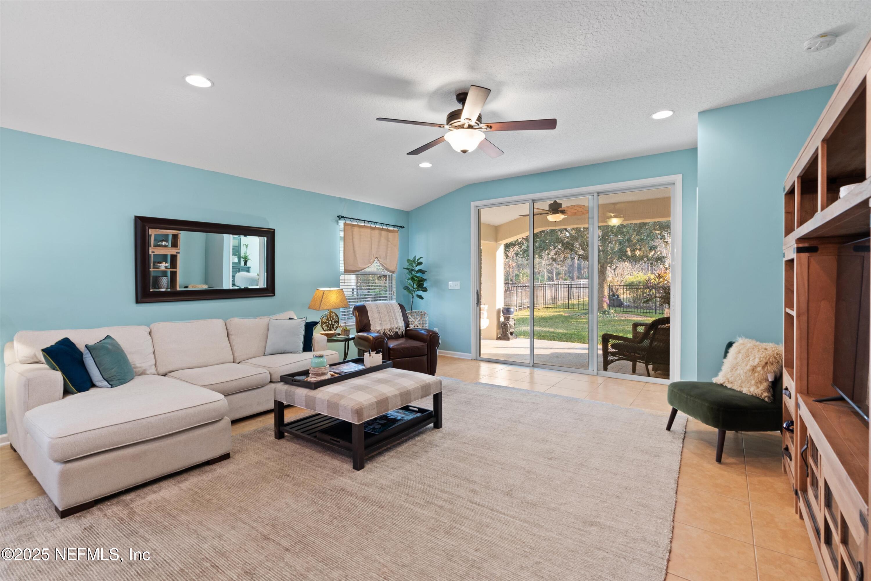 95 WINDSTONE Lane