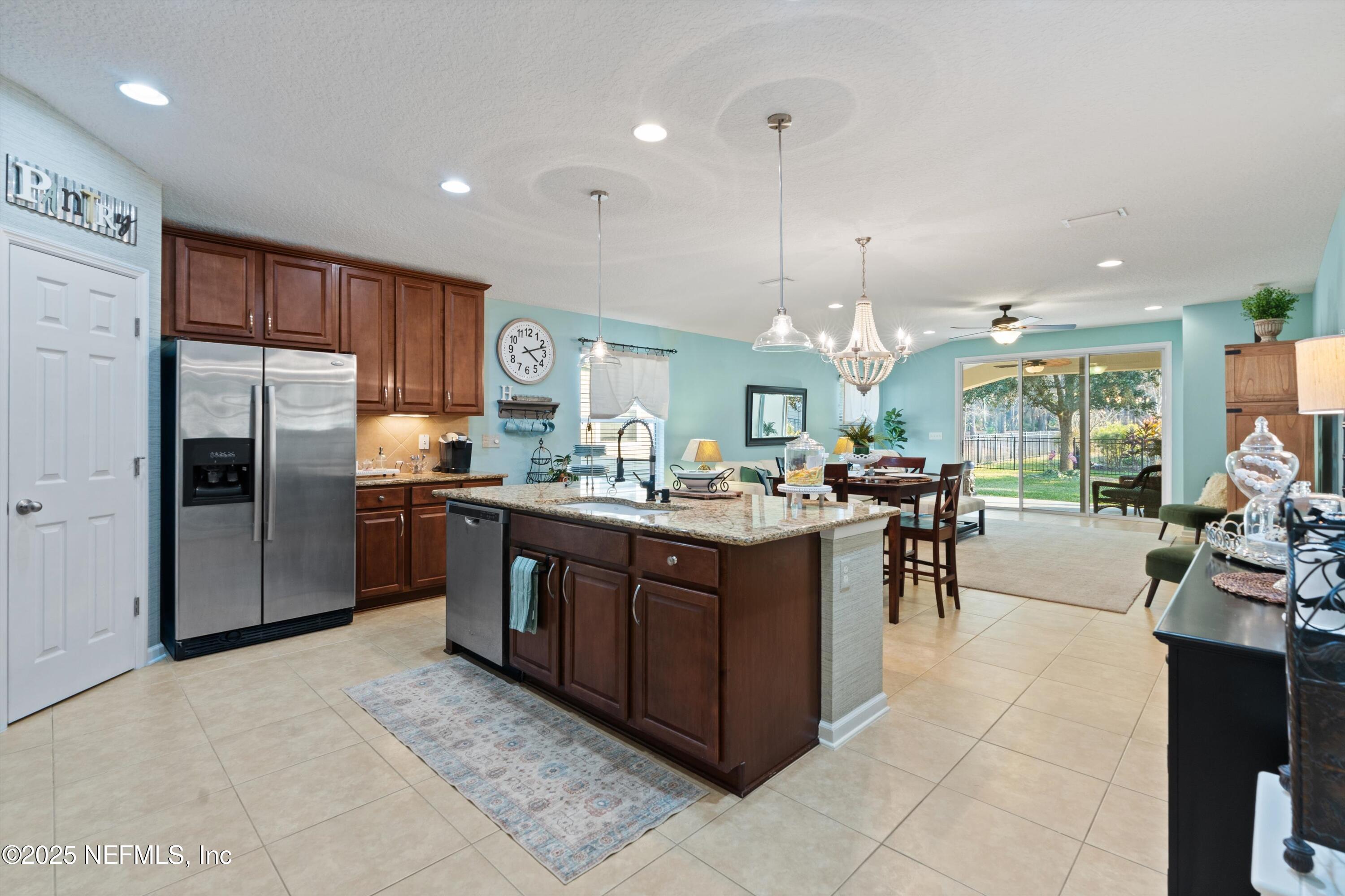 95 WINDSTONE Lane