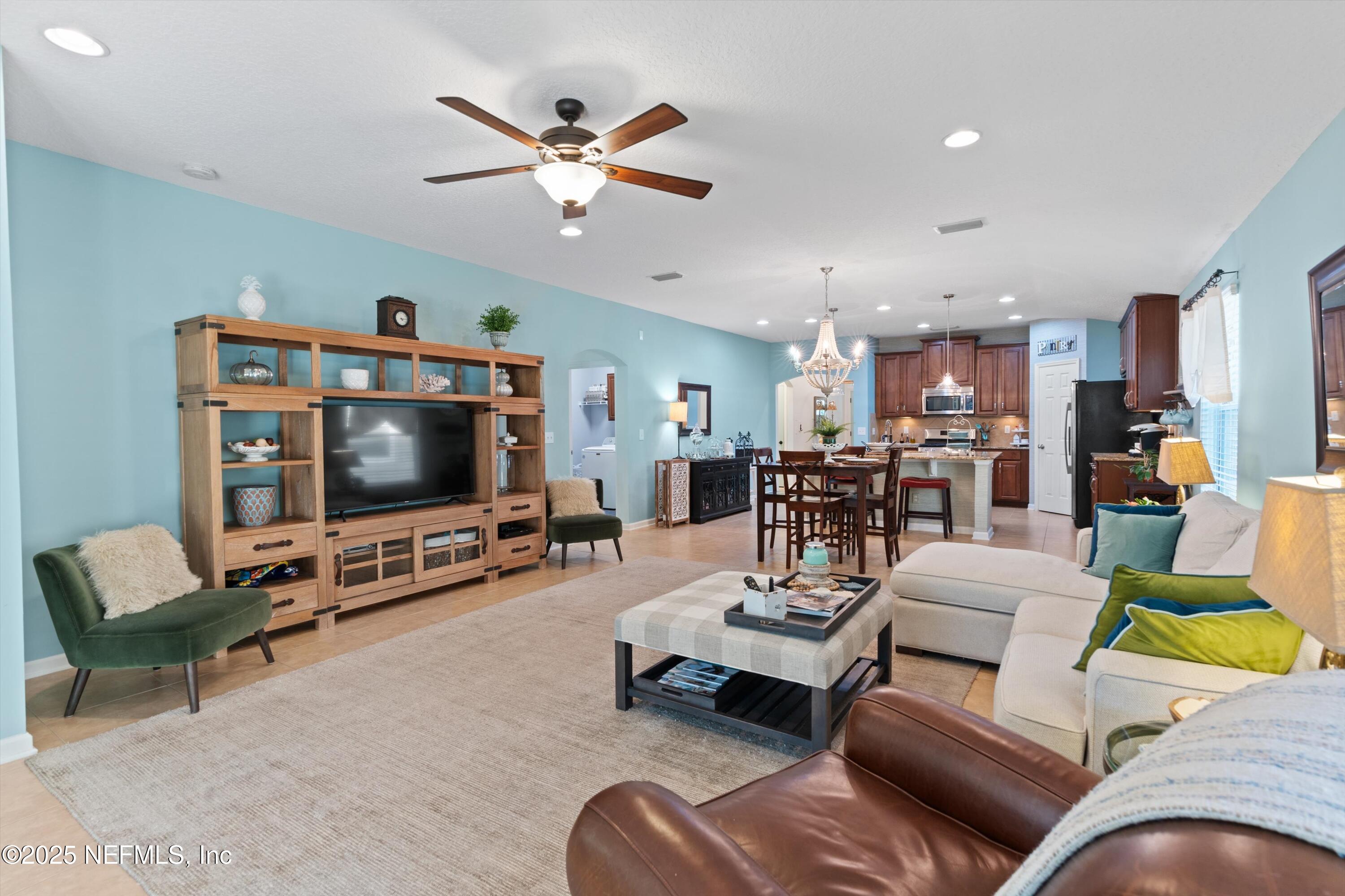 95 WINDSTONE Lane