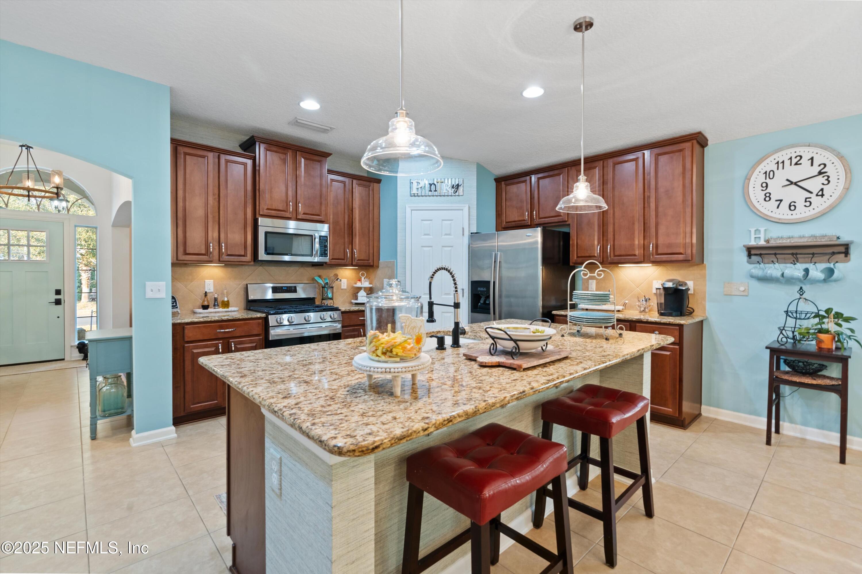95 WINDSTONE Lane