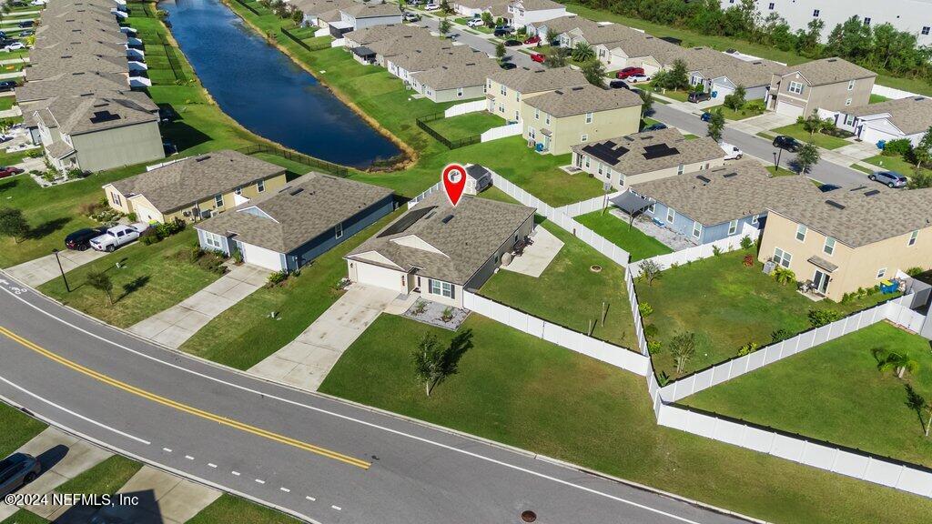 3695 ALTA LAKES Boulevard