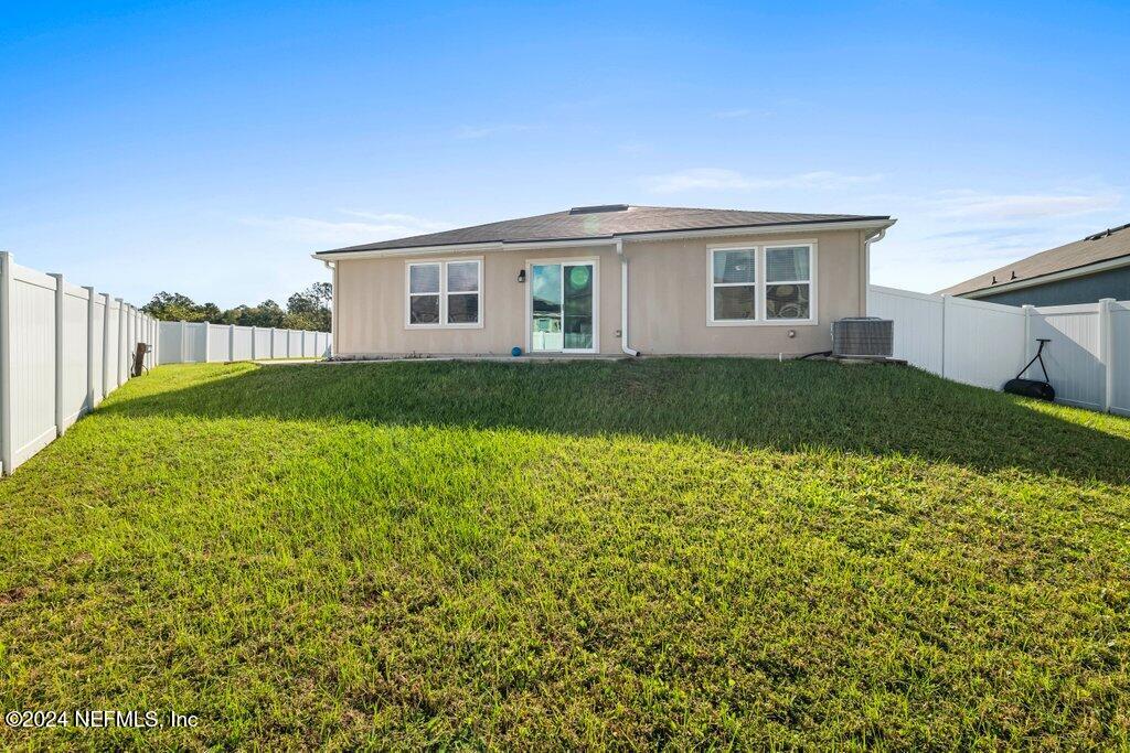 3695 ALTA LAKES Boulevard