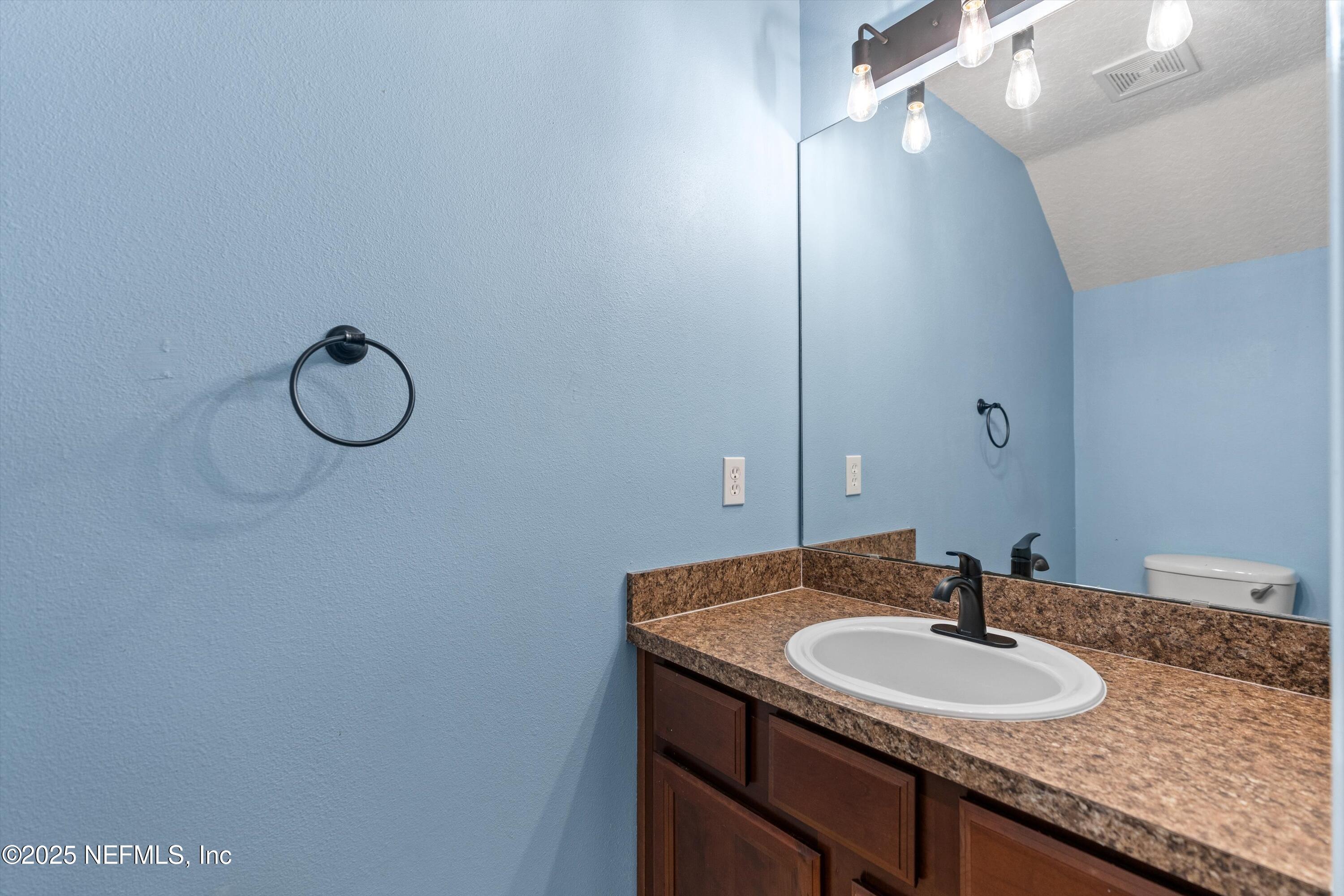 180 LEESE Drive, St. Johns