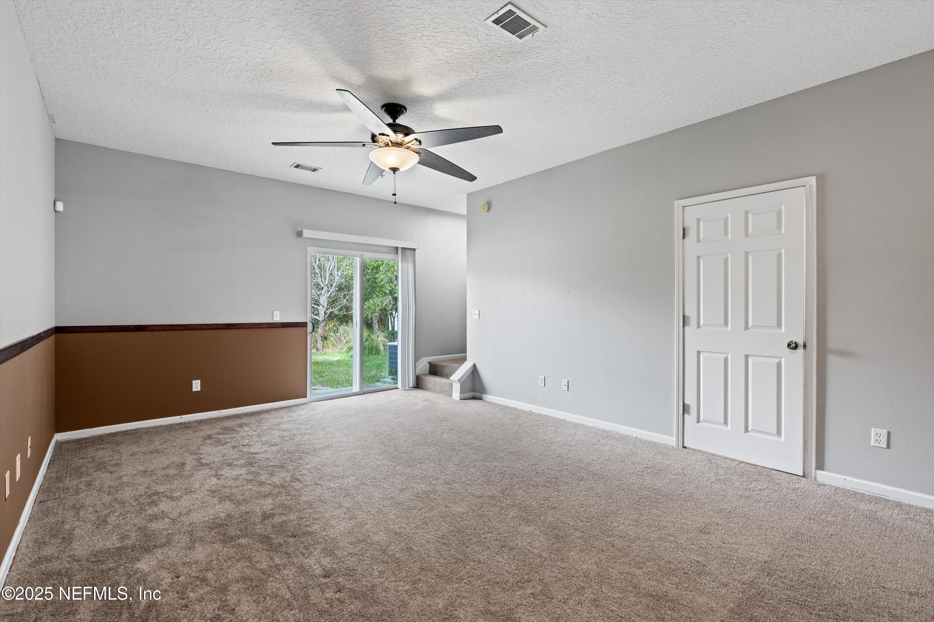 180 LEESE Drive, St. Johns