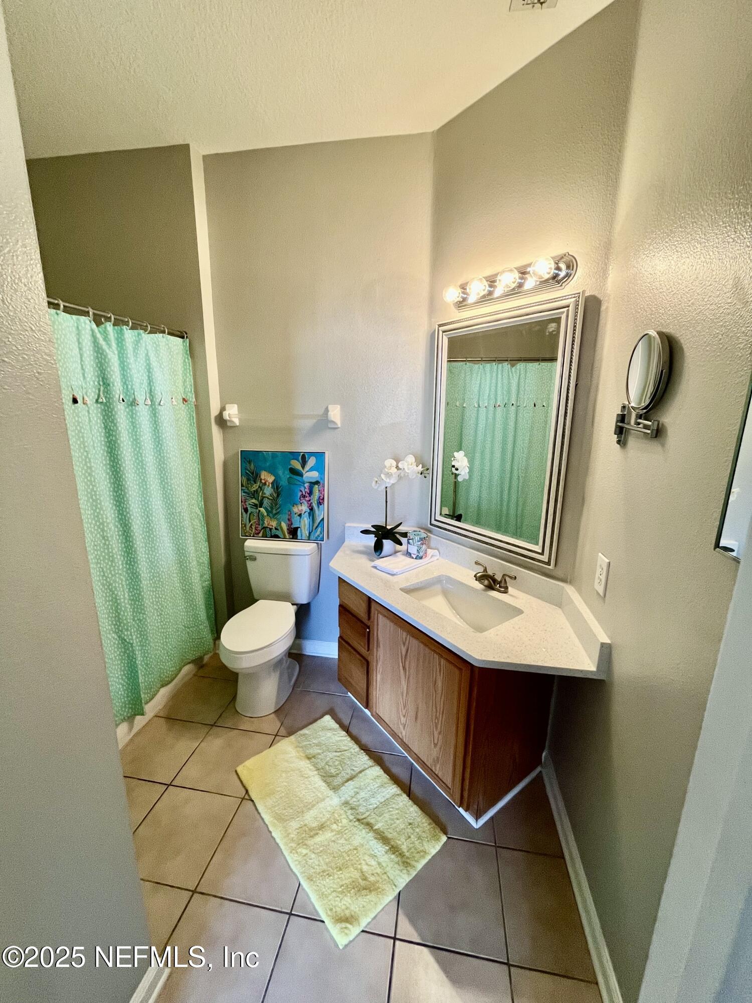 7990 BAYMEADOWS Road E, 907