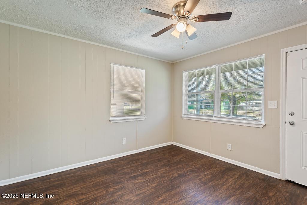 4836 PORTSMOUTH Avenue