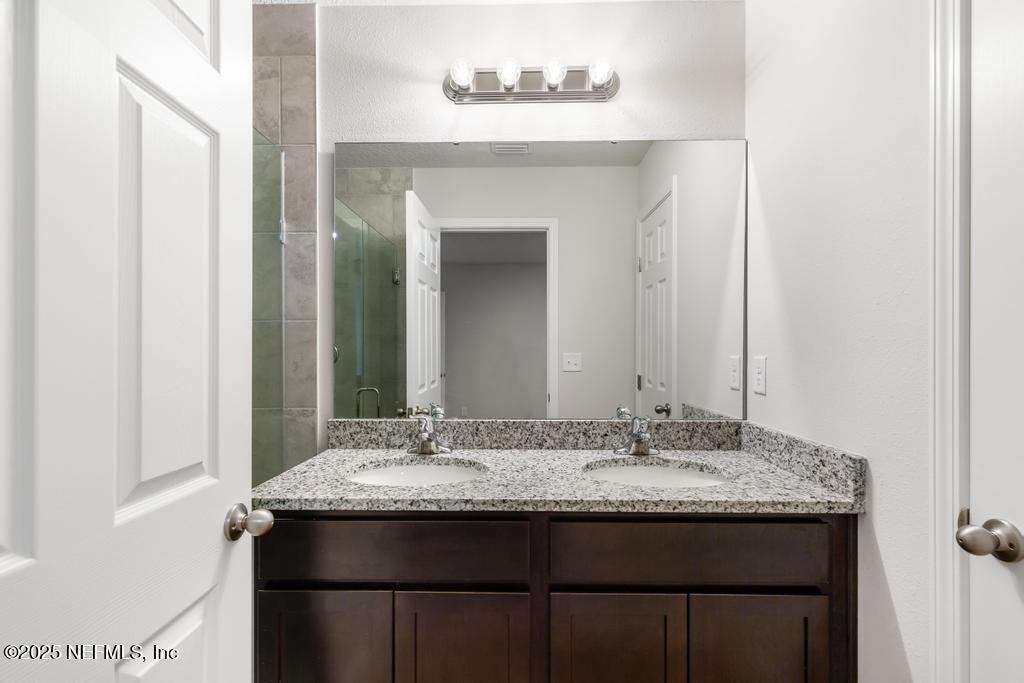 5258 WABASH Boulevard