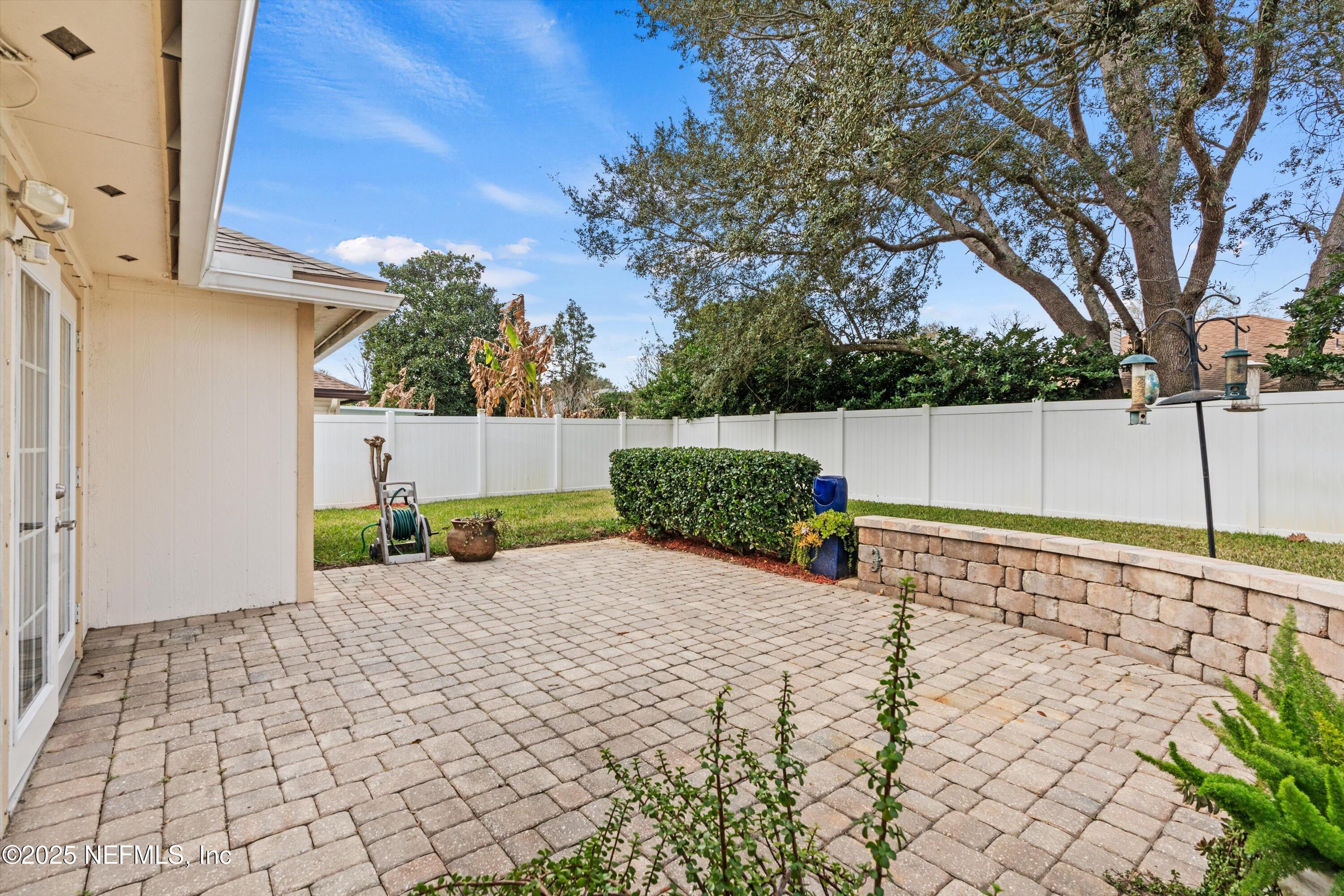 13589 CAPISTRANO Drive S