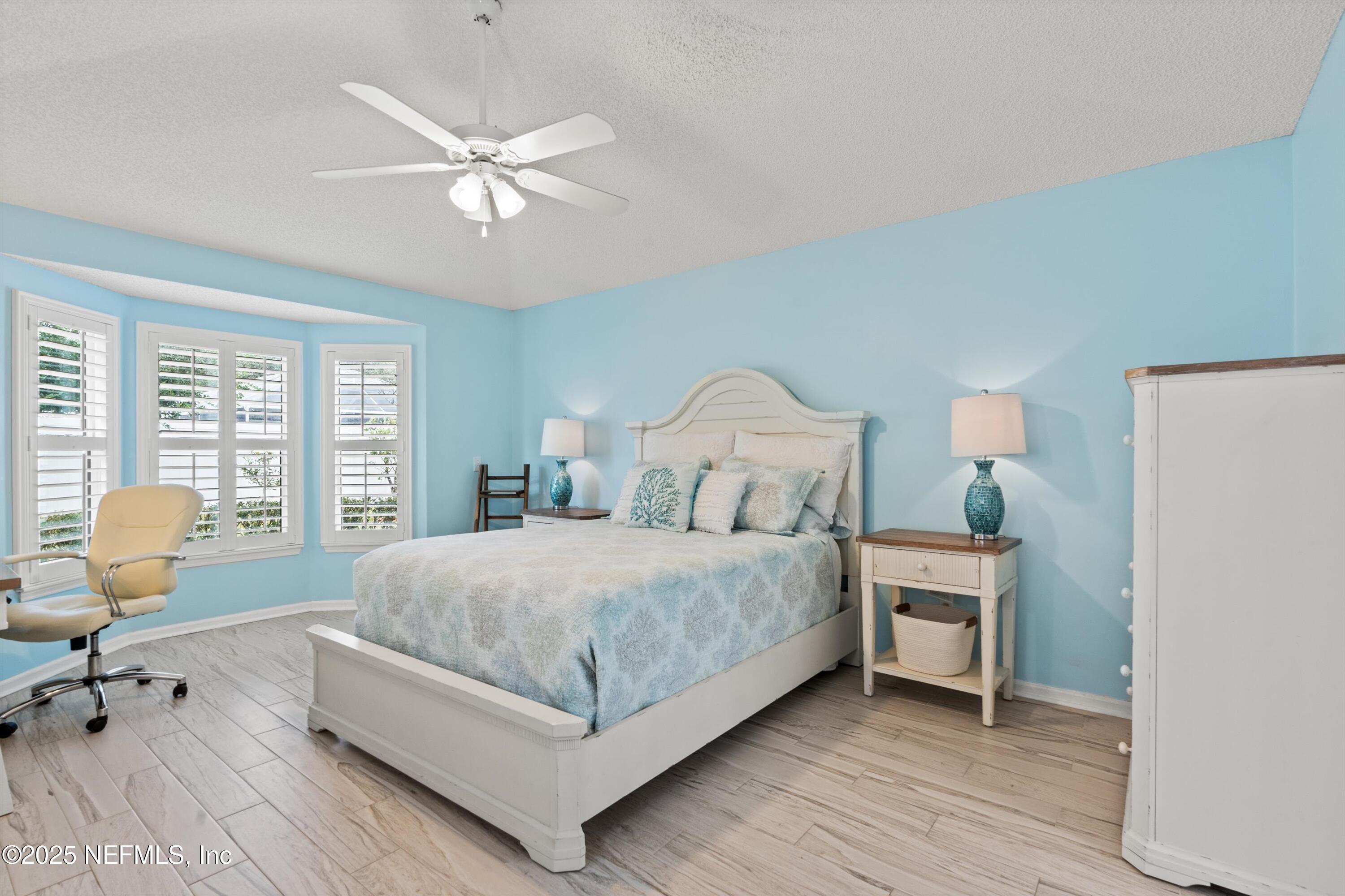 13589 CAPISTRANO Drive S