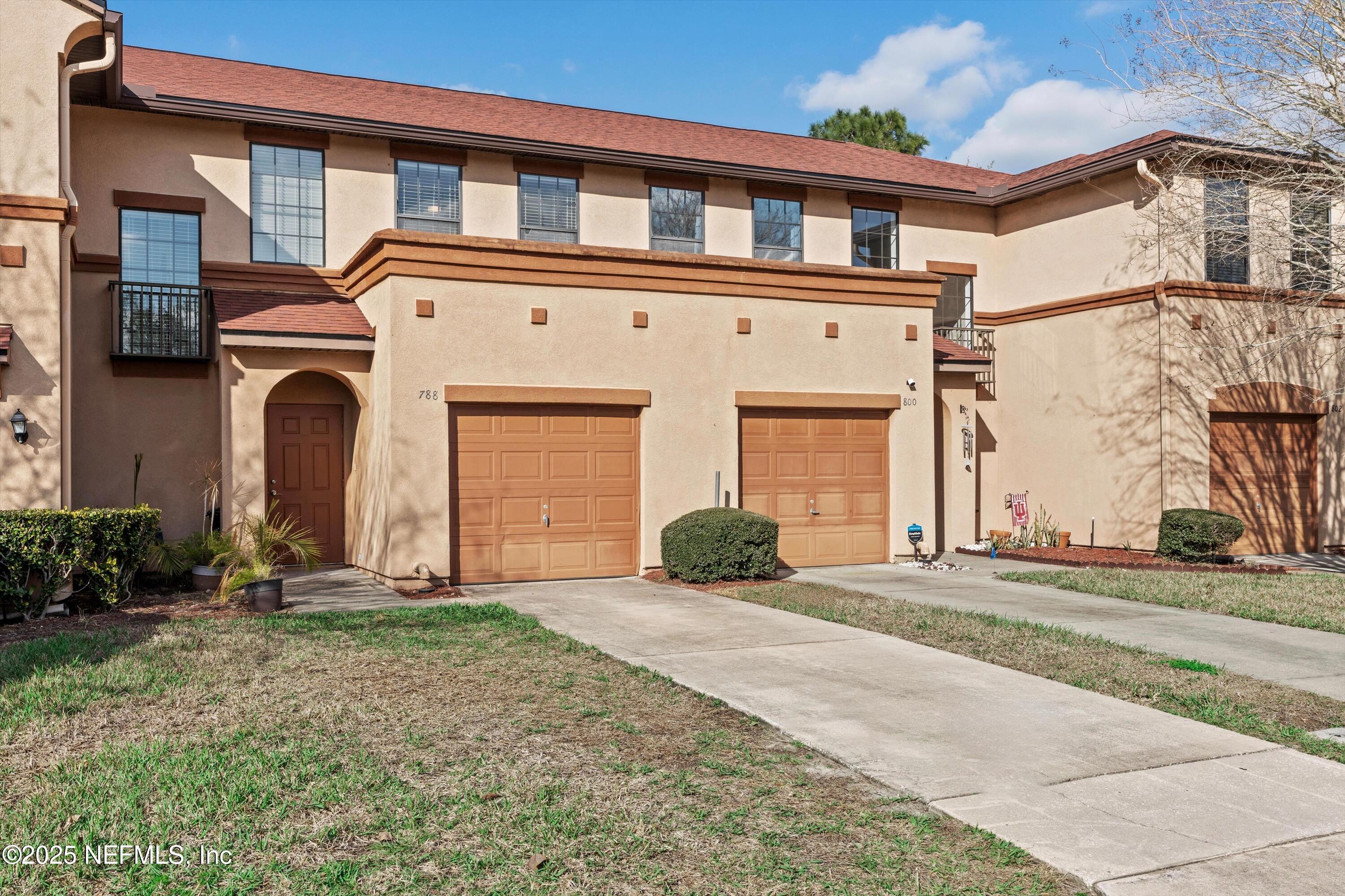 788 GINGER MILL Drive, St. Johns