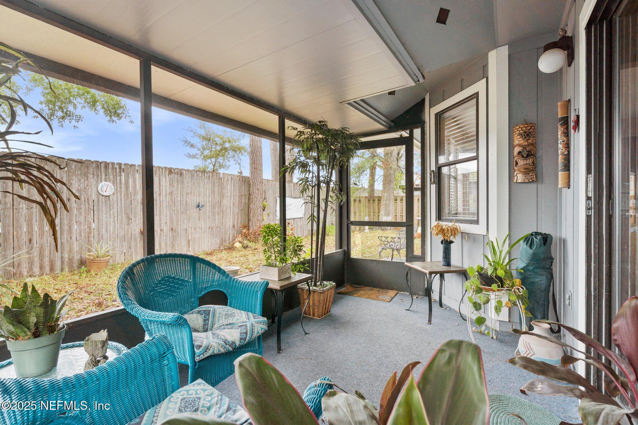 2060 WAX MYRTLE Court