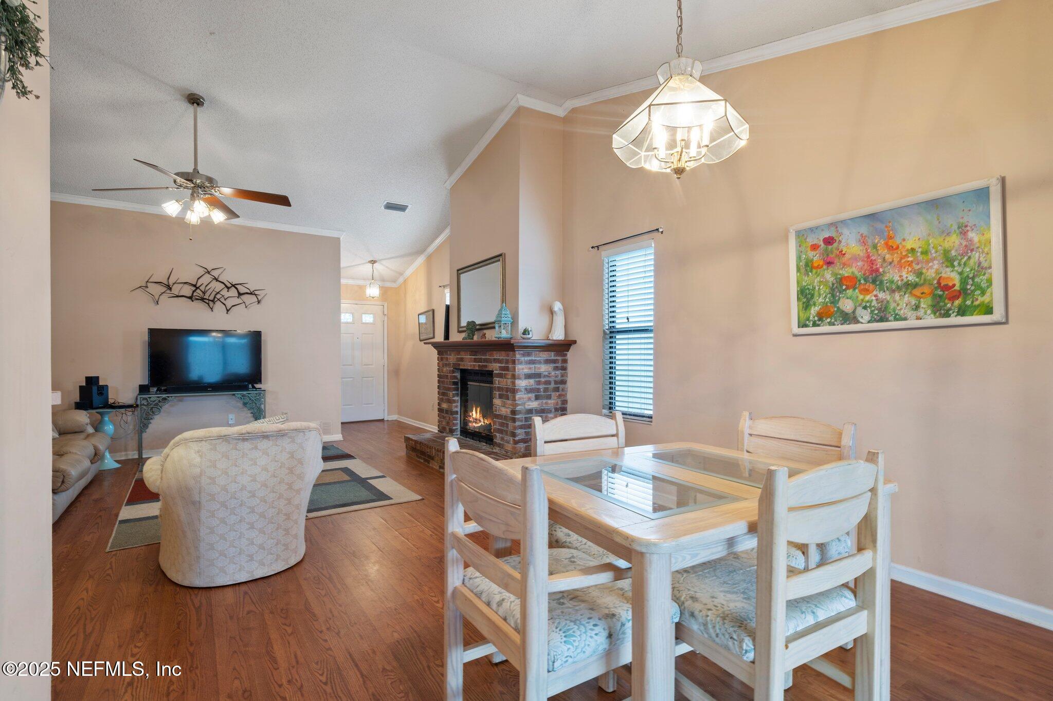 2060 WAX MYRTLE Court