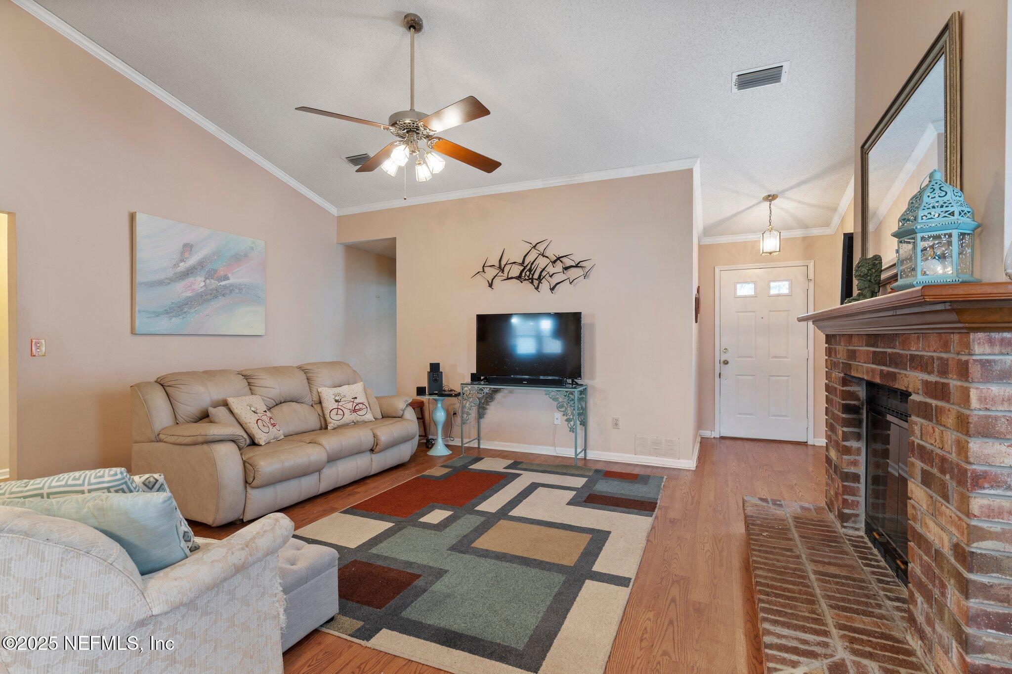 2060 WAX MYRTLE Court