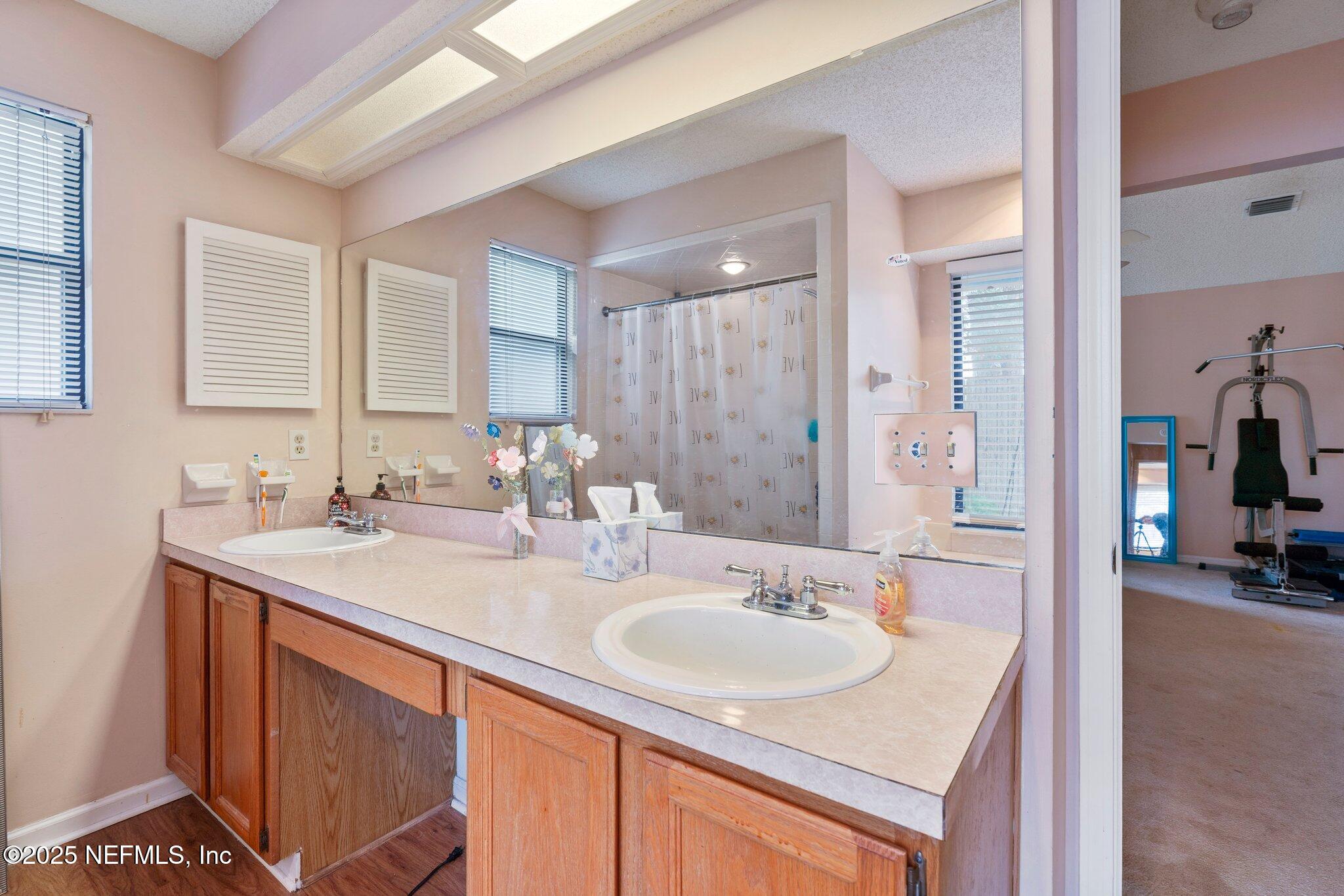 2060 WAX MYRTLE Court