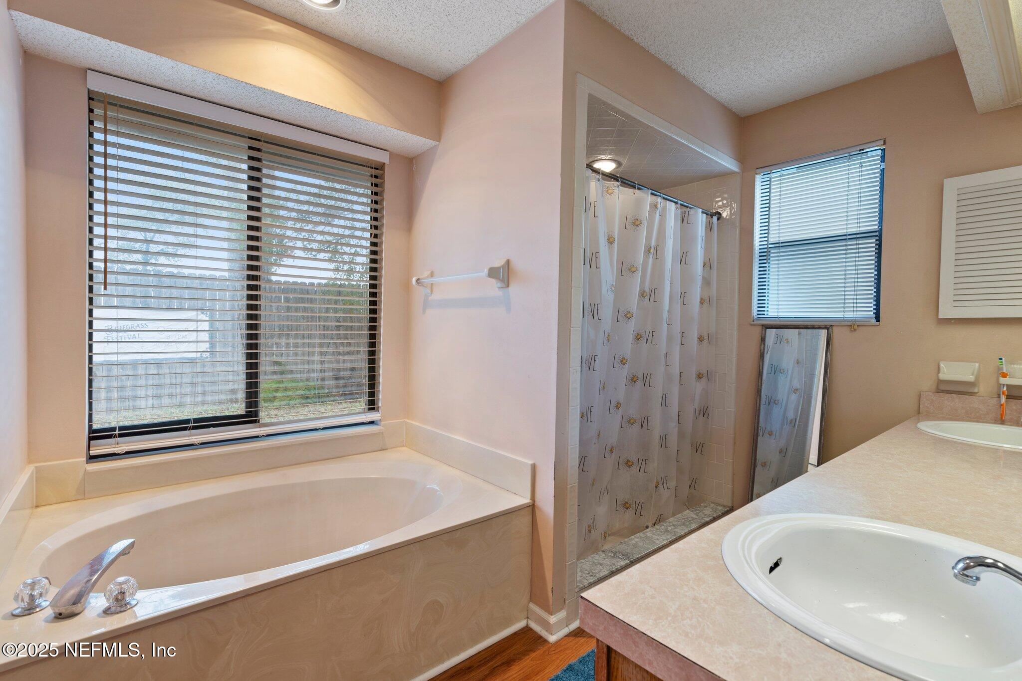 2060 WAX MYRTLE Court