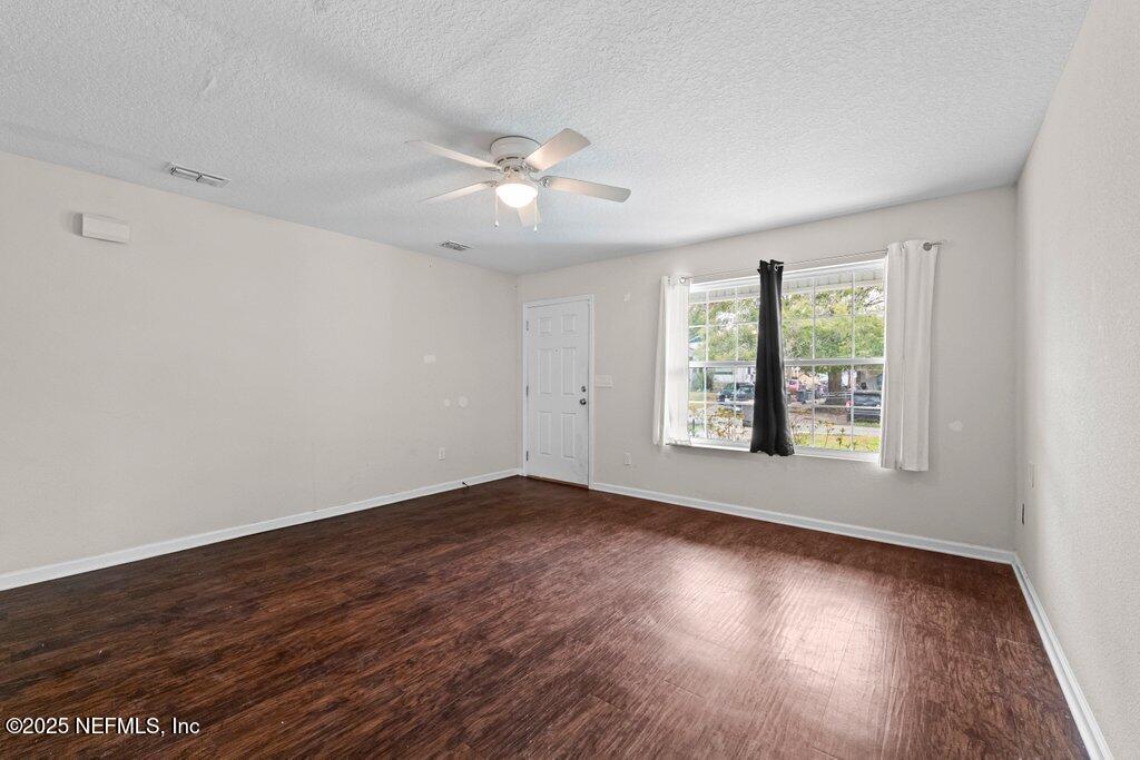 5139 BIRKENHEAD Road