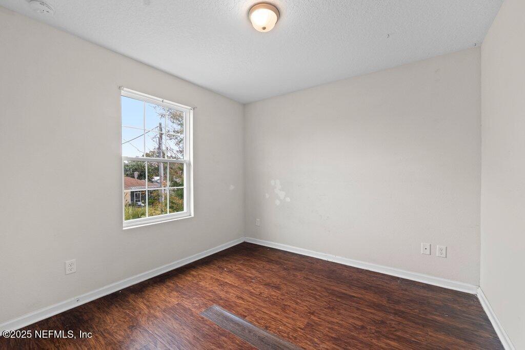 5139 BIRKENHEAD Road