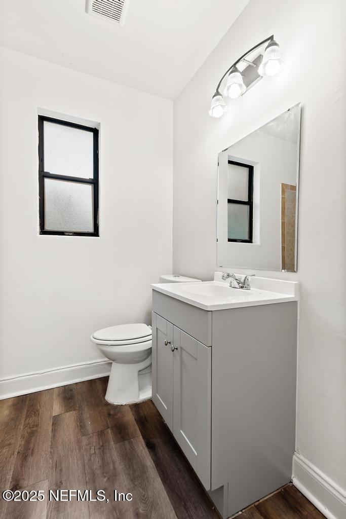 10252 ELMHURST Drive