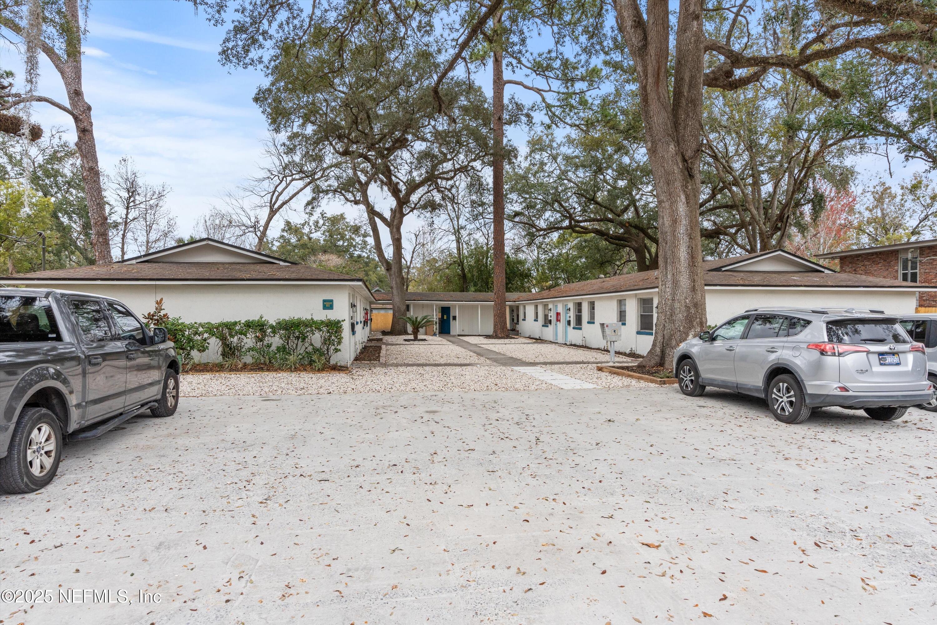 3329 MAYFLOWER Street, 3329-1