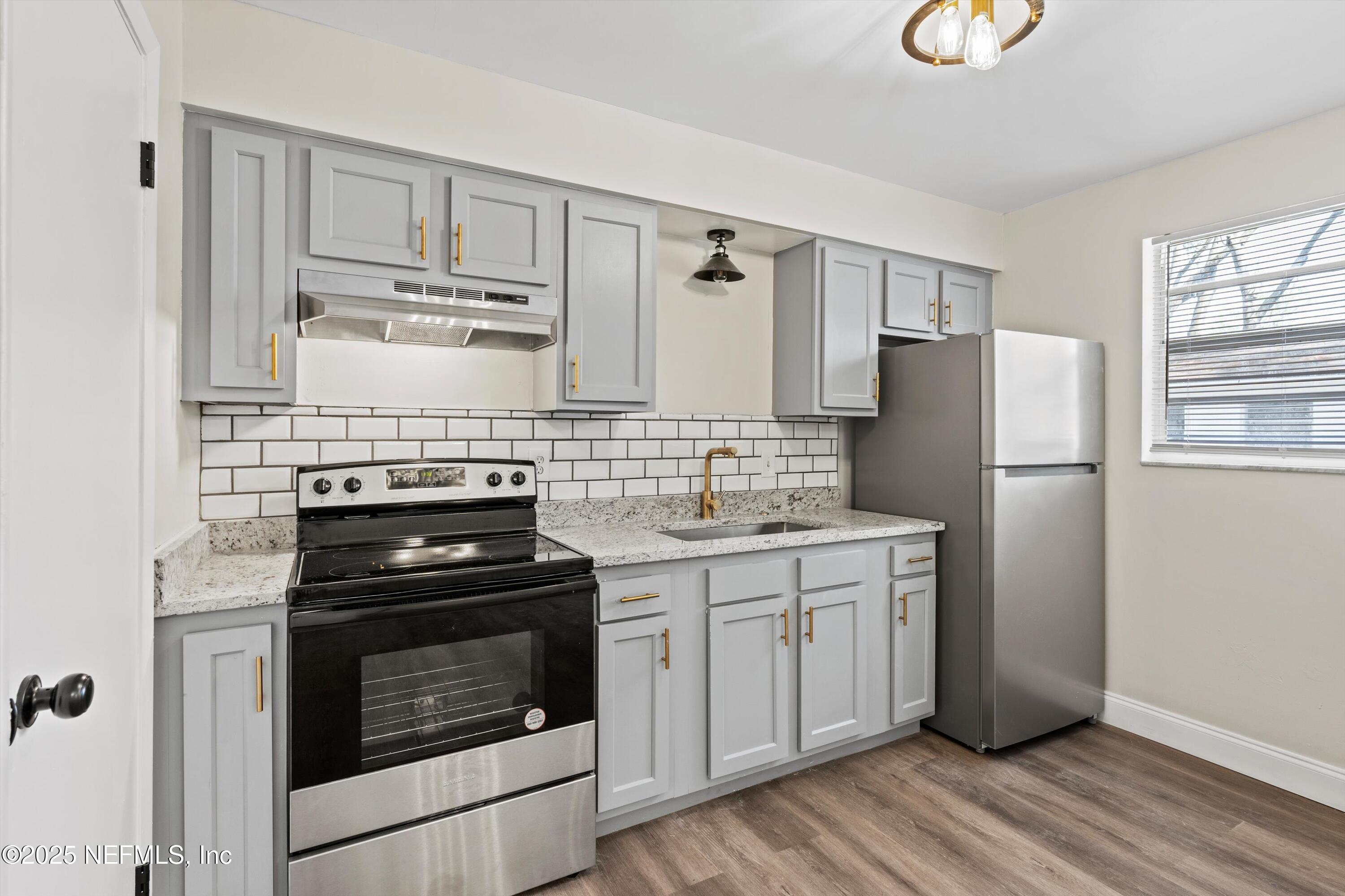 3329 MAYFLOWER Street, 3329-1