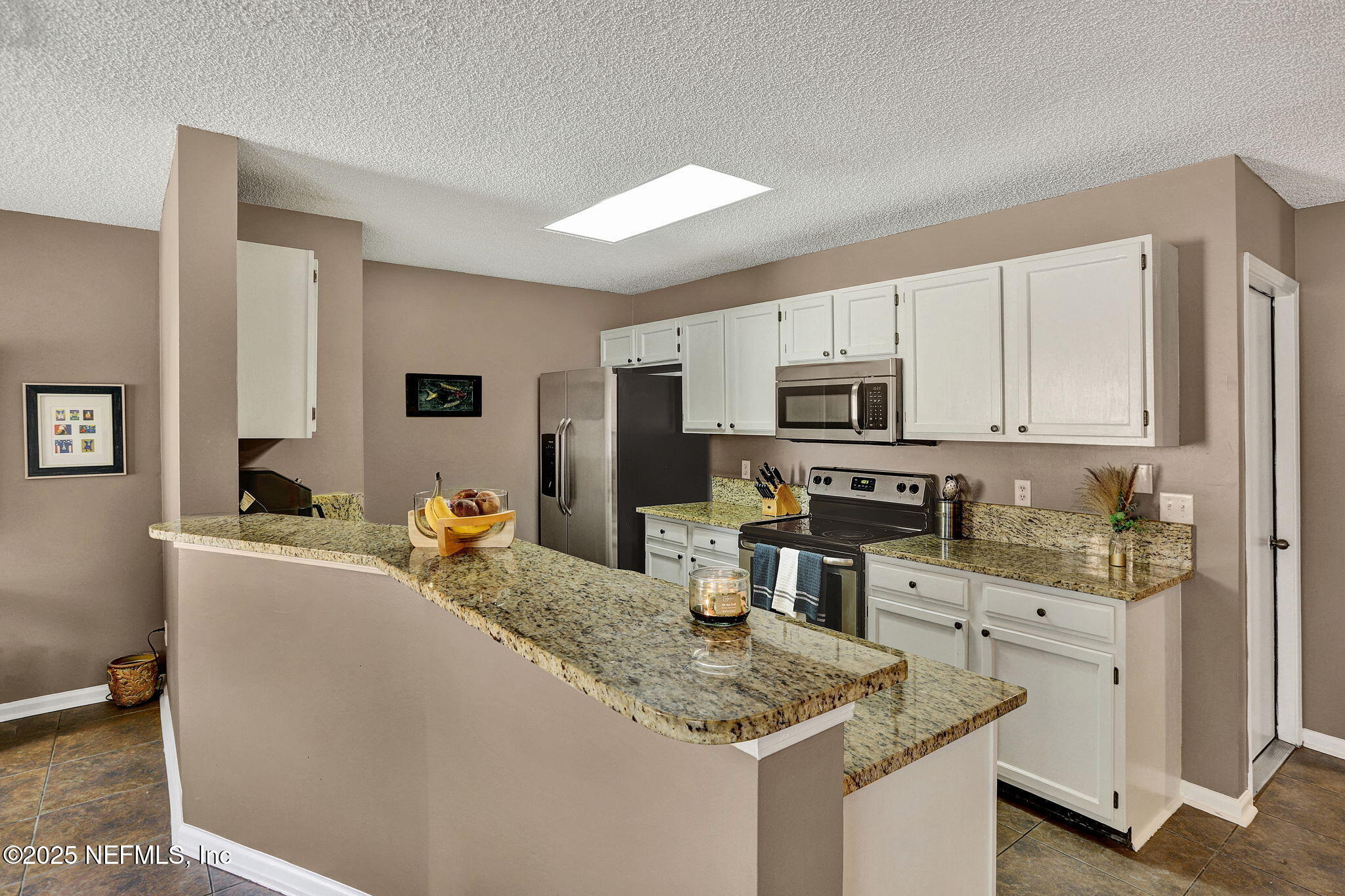 3075 FALCONER Drive