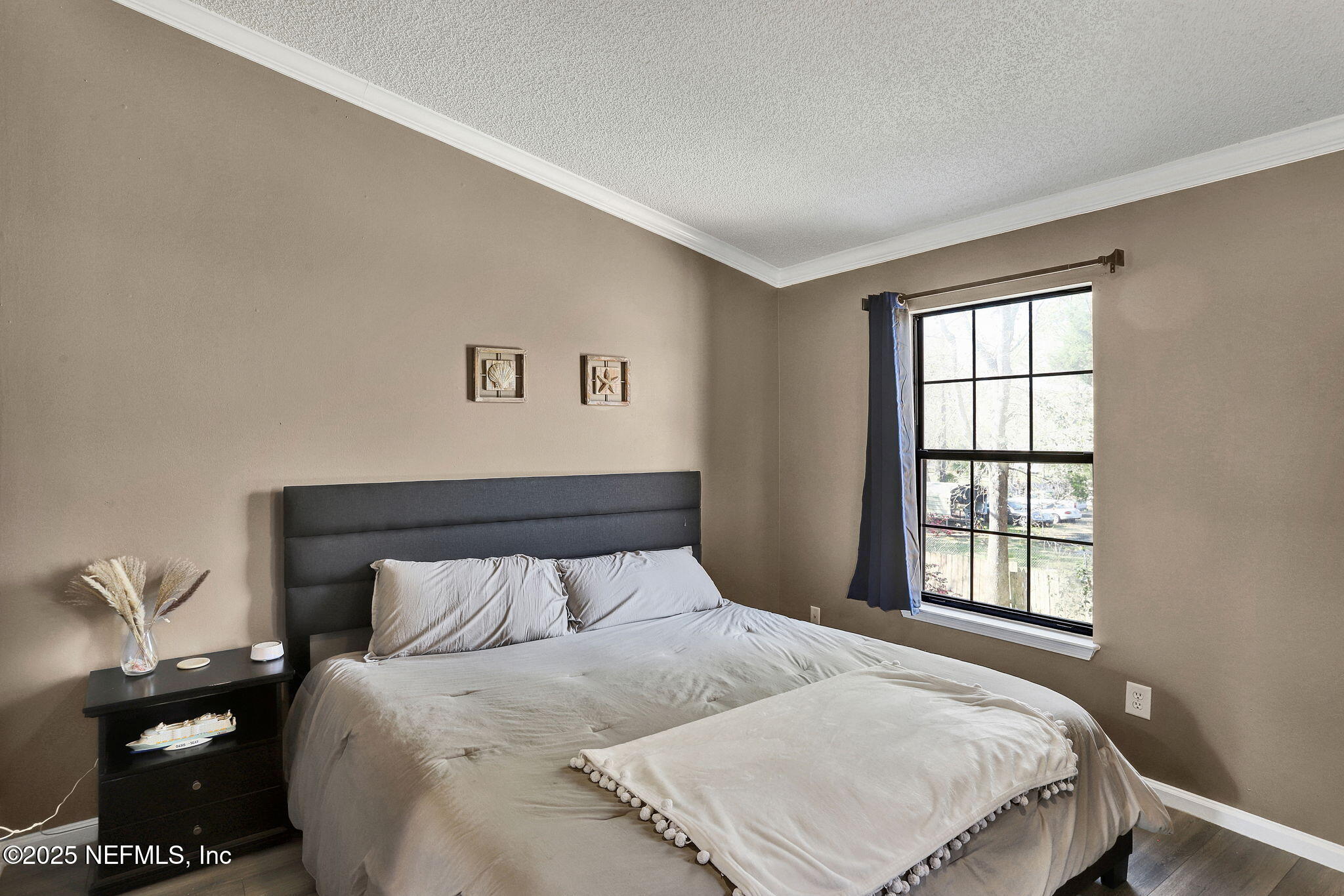 3075 FALCONER Drive