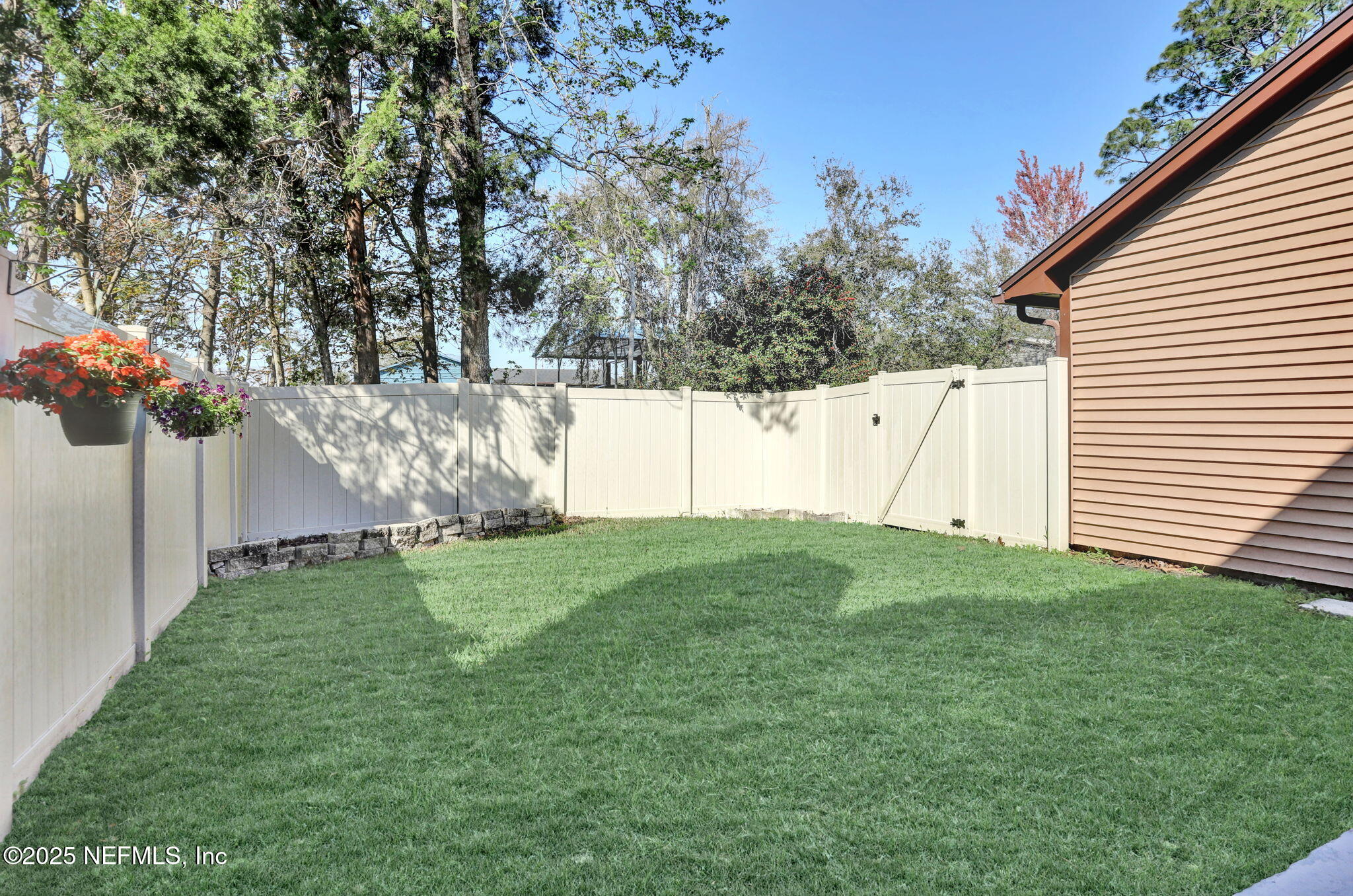 3075 FALCONER Drive