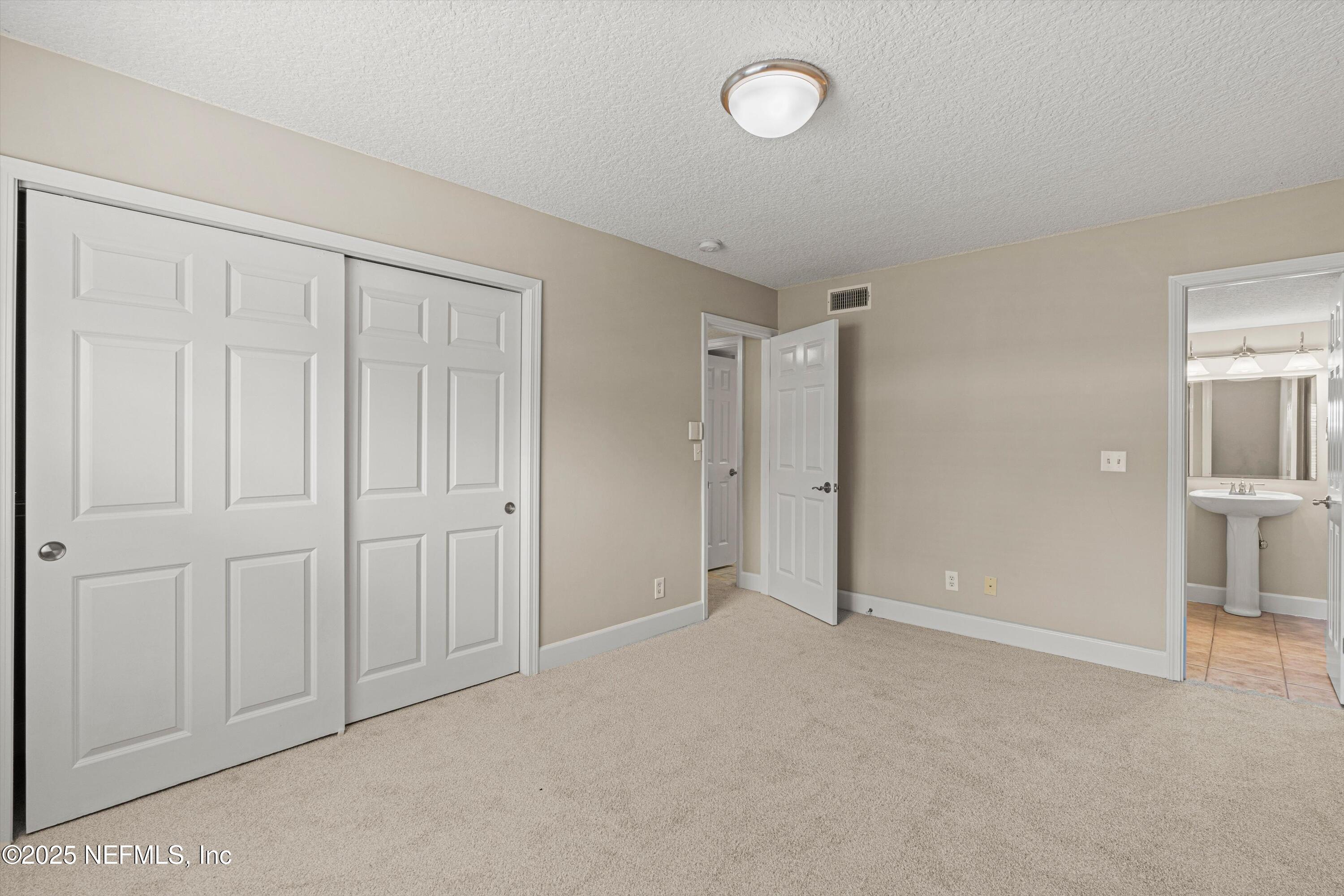 3434 BLANDING Boulevard, 206