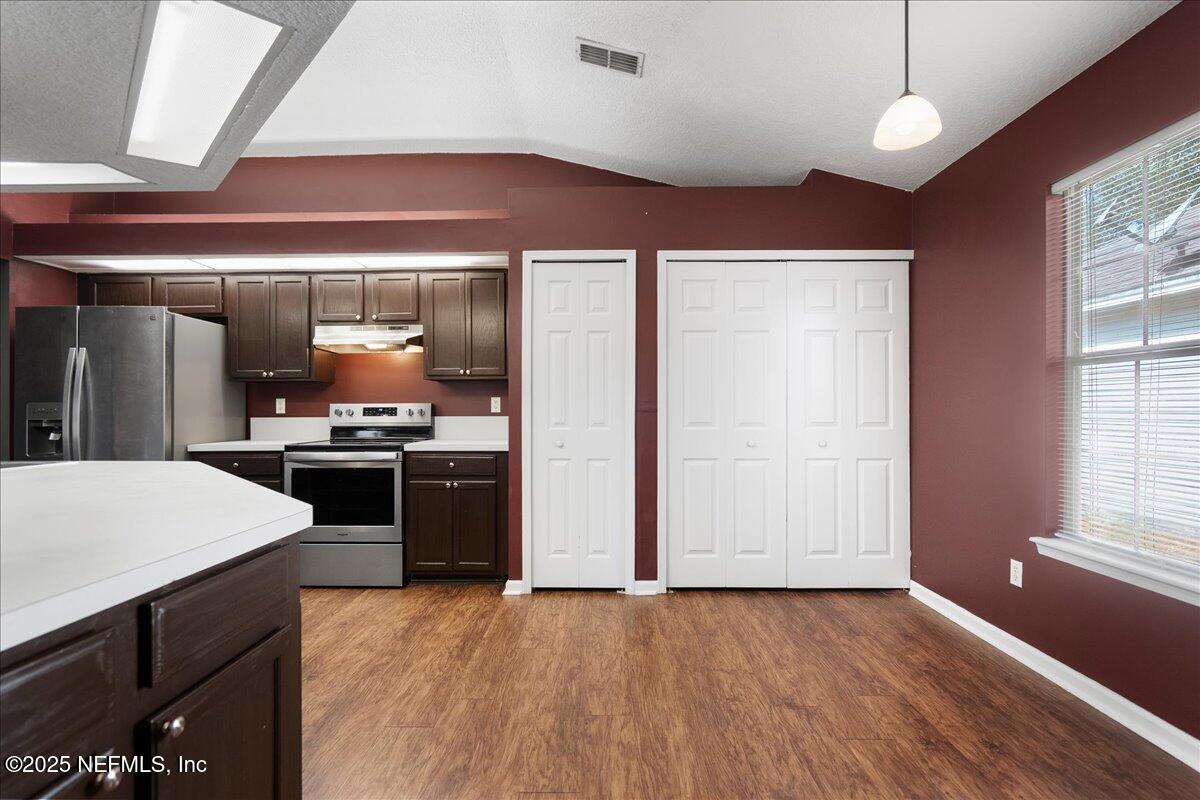 7747 INVERMERE Boulevard