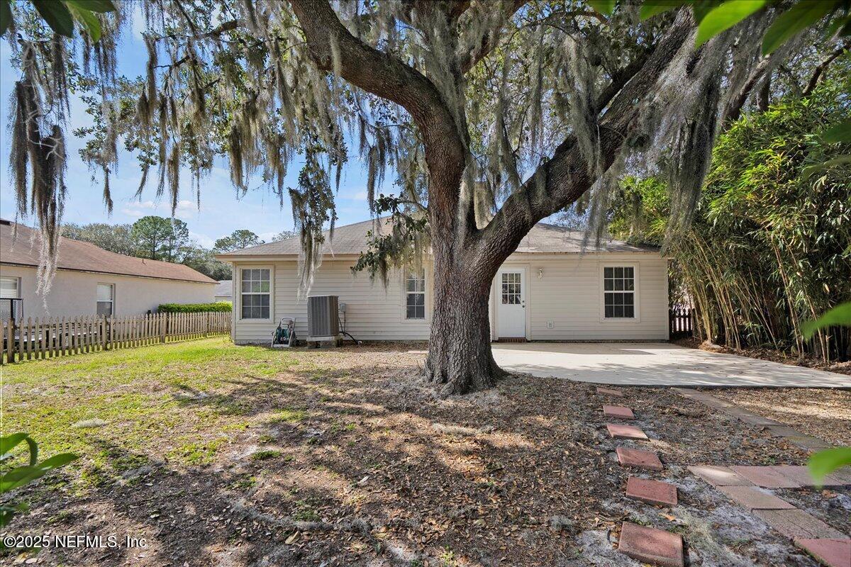 7747 INVERMERE Boulevard