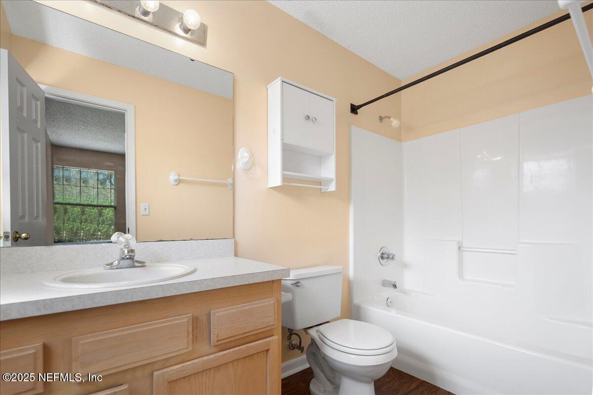 7747 INVERMERE Boulevard