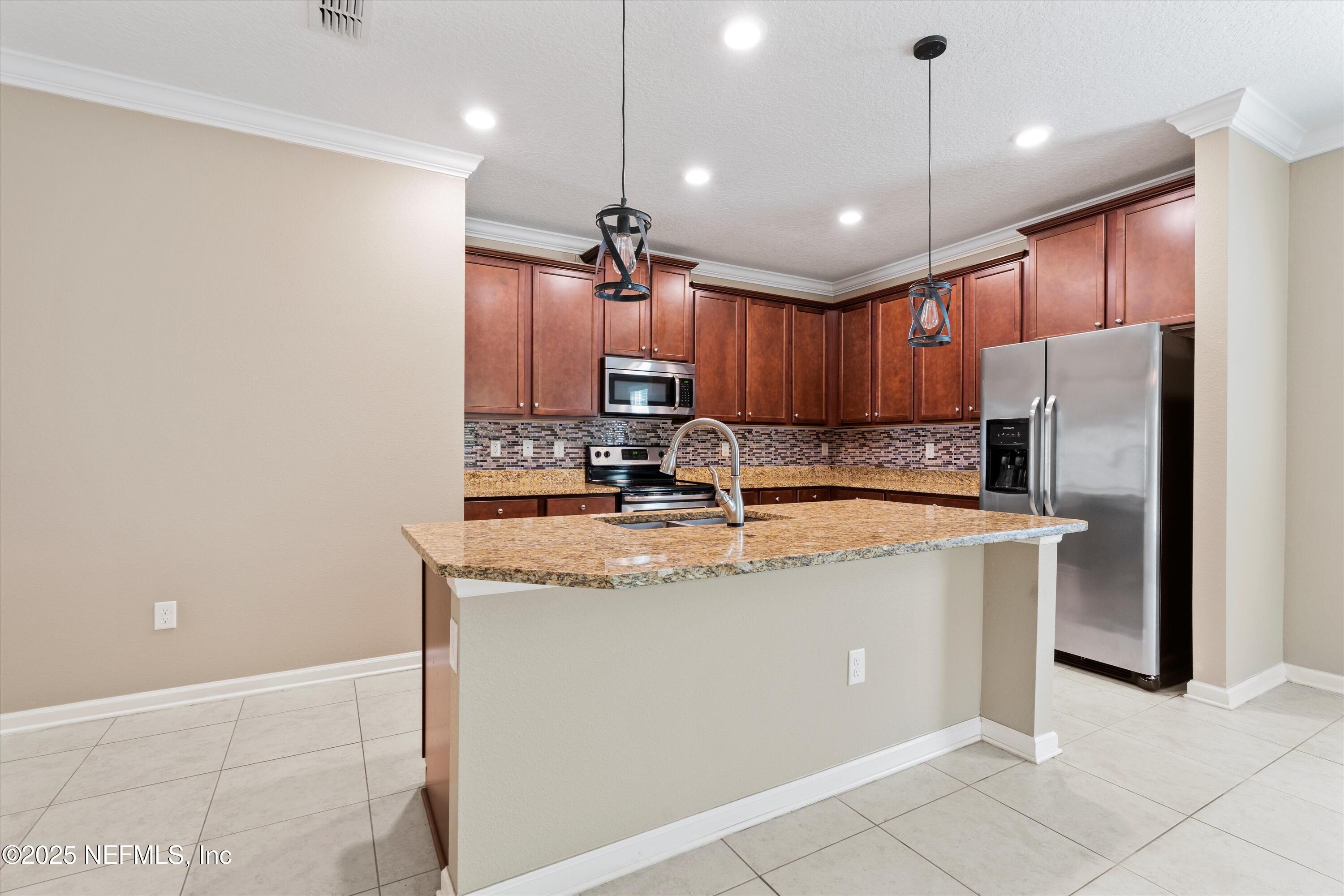 15795 STEDMAN LAKE Drive