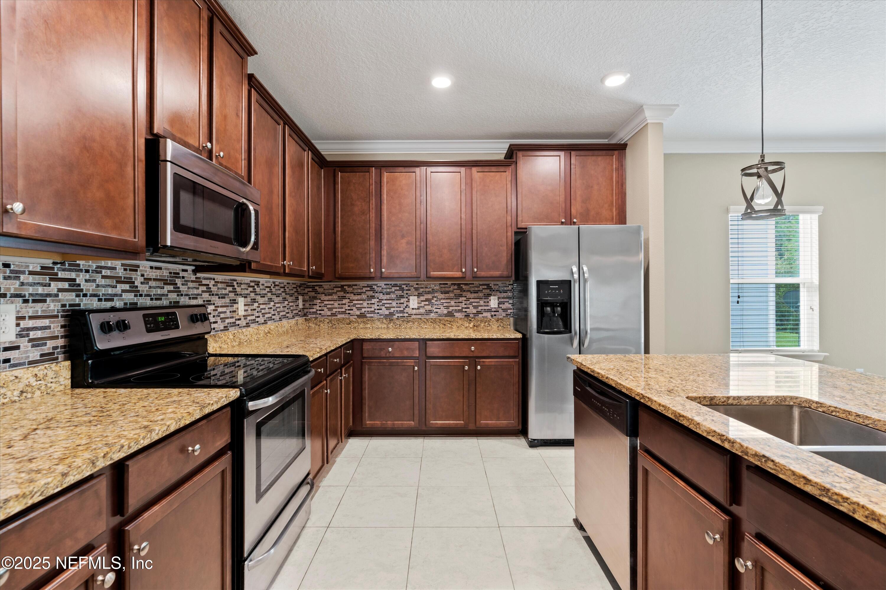 15795 STEDMAN LAKE Drive