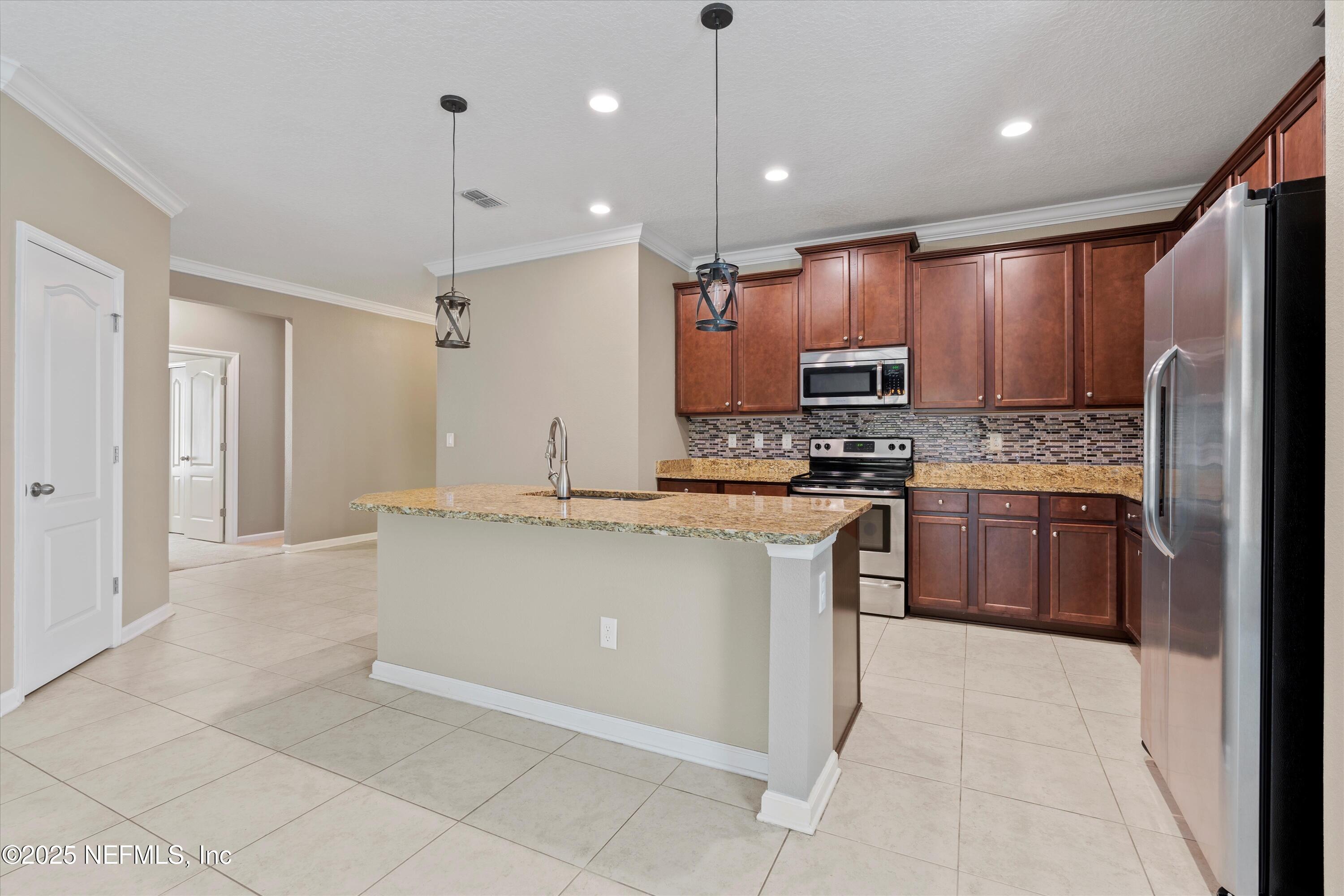 15795 STEDMAN LAKE Drive