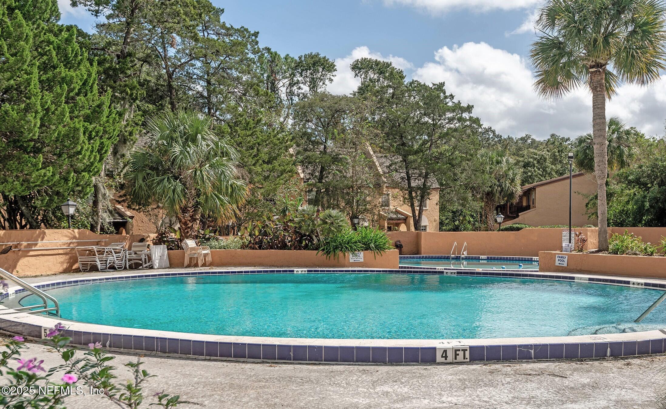 386 RALEIGH Road, 15