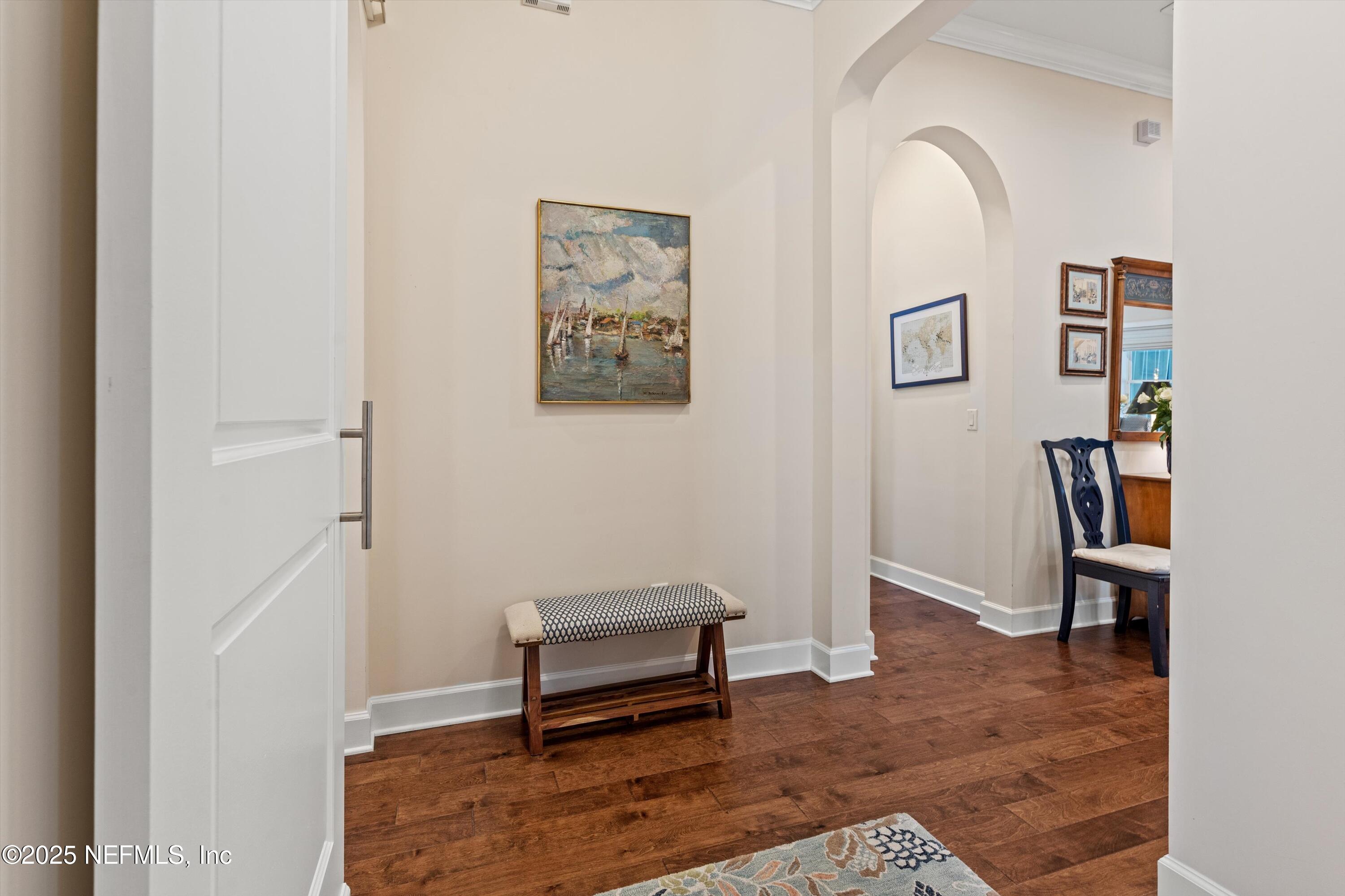 194 WHEELWRIGHT Lane