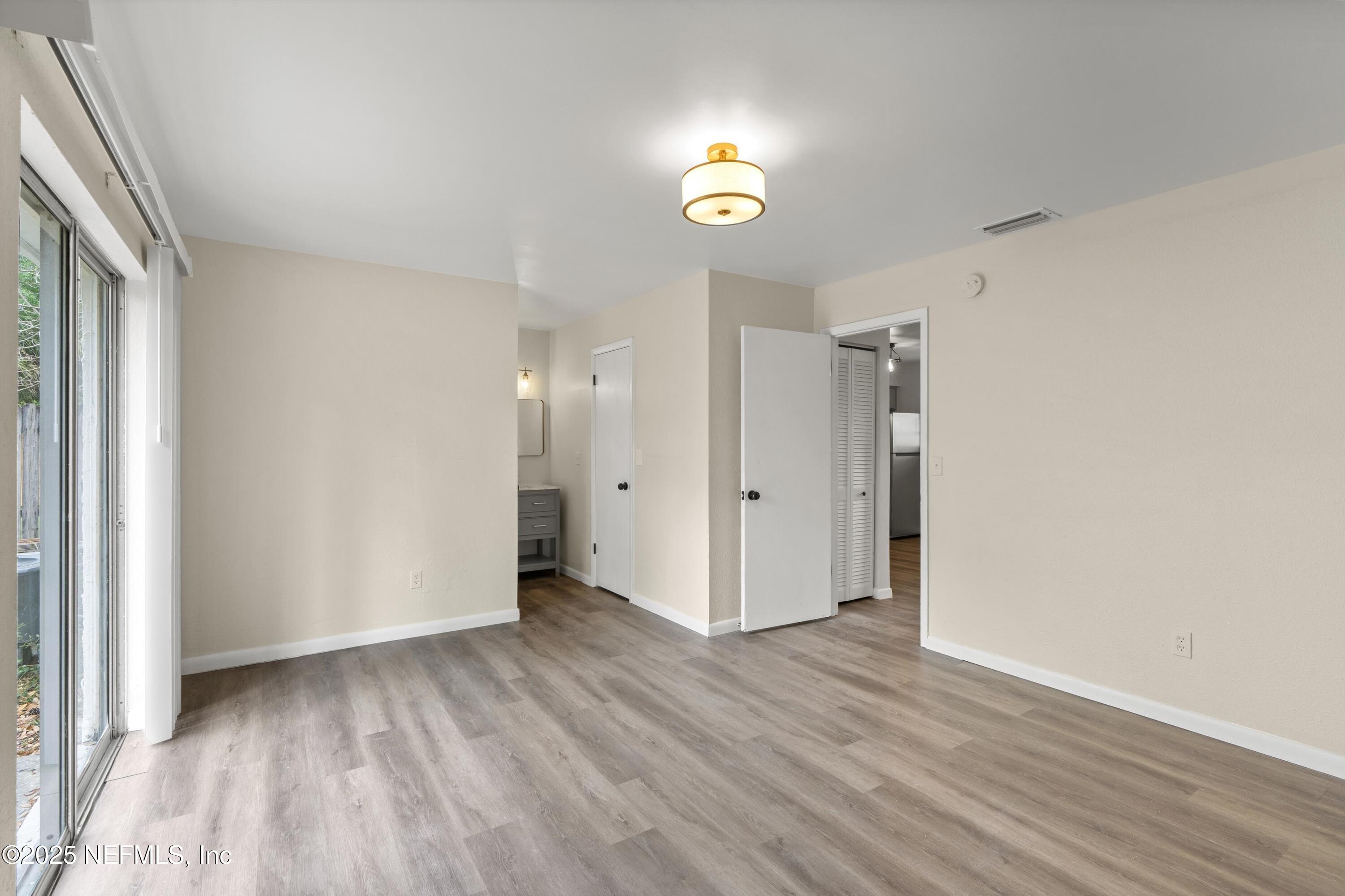 3329 MAYFLOWER Street, 3333-1