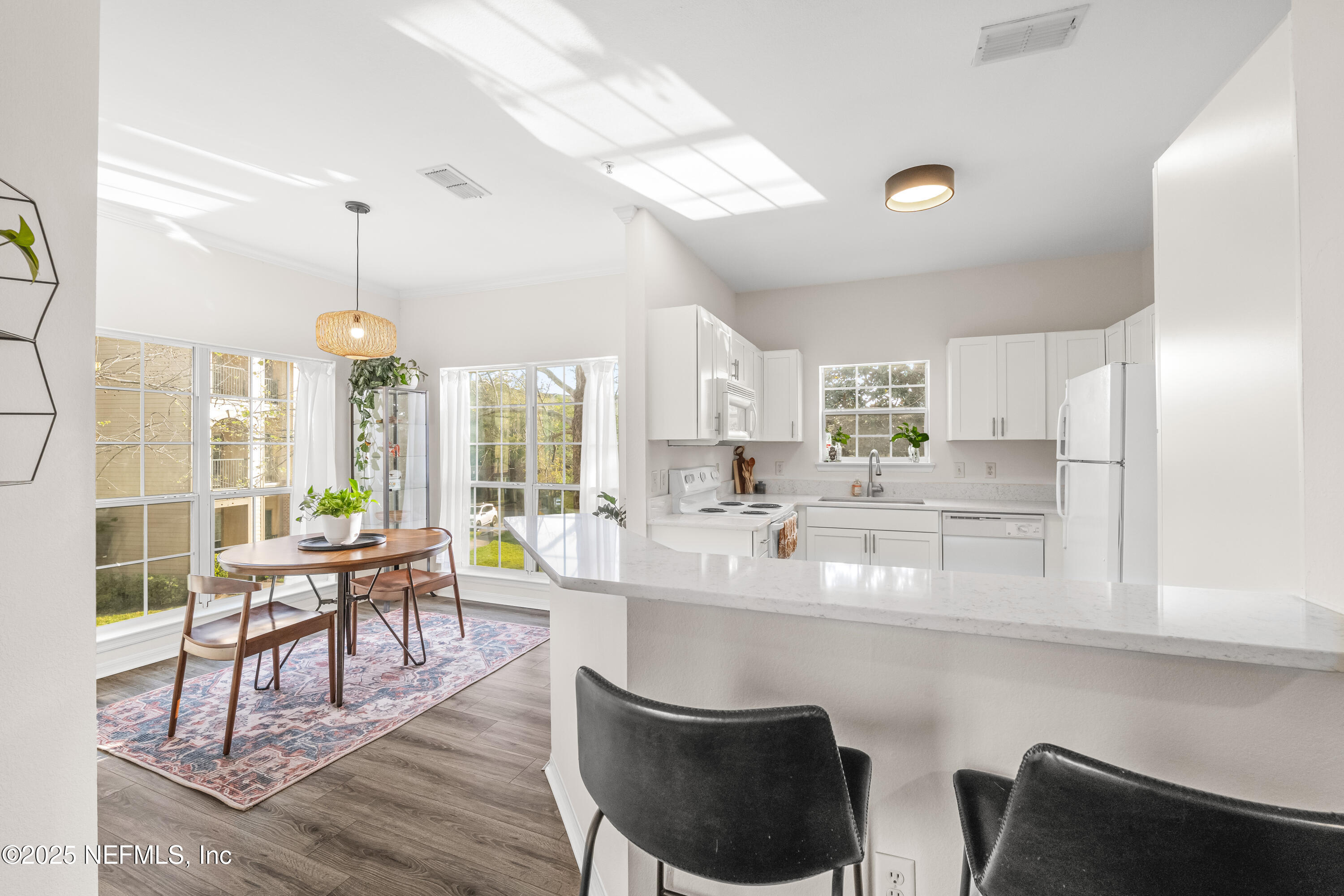 7800 POINT MEADOWS Drive, 728