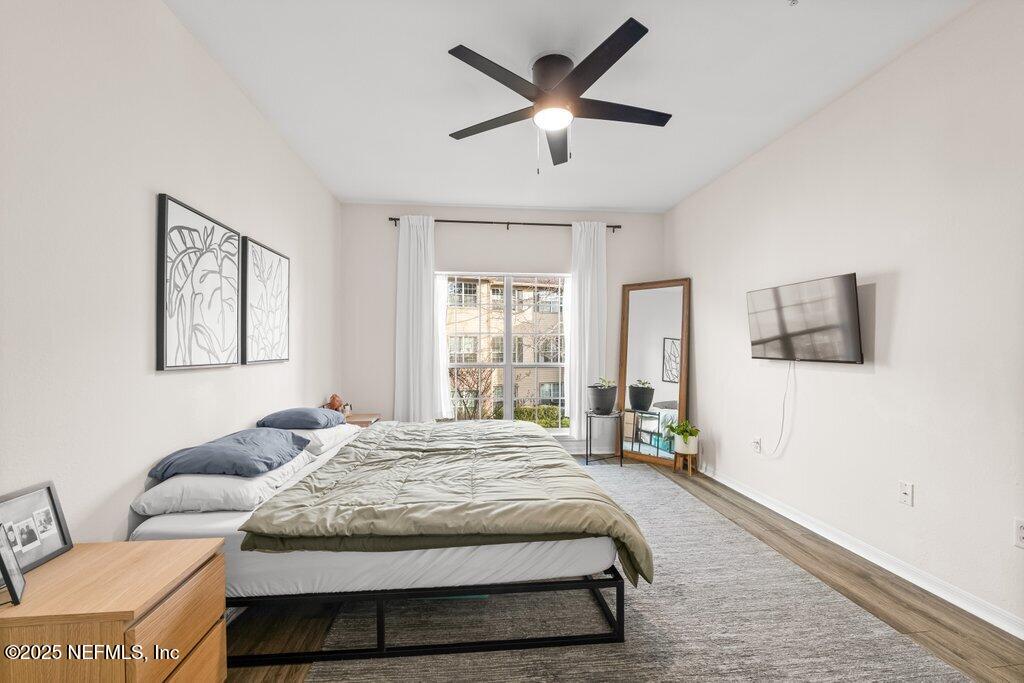 7800 POINT MEADOWS Drive, 728