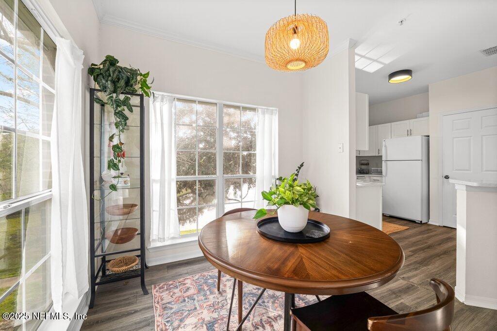 7800 POINT MEADOWS Drive, 728